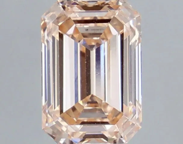 0.81ct Emerald Lab Grown Diamond (Colour Fancy Pink, Clarity VS1, IGI Certified)