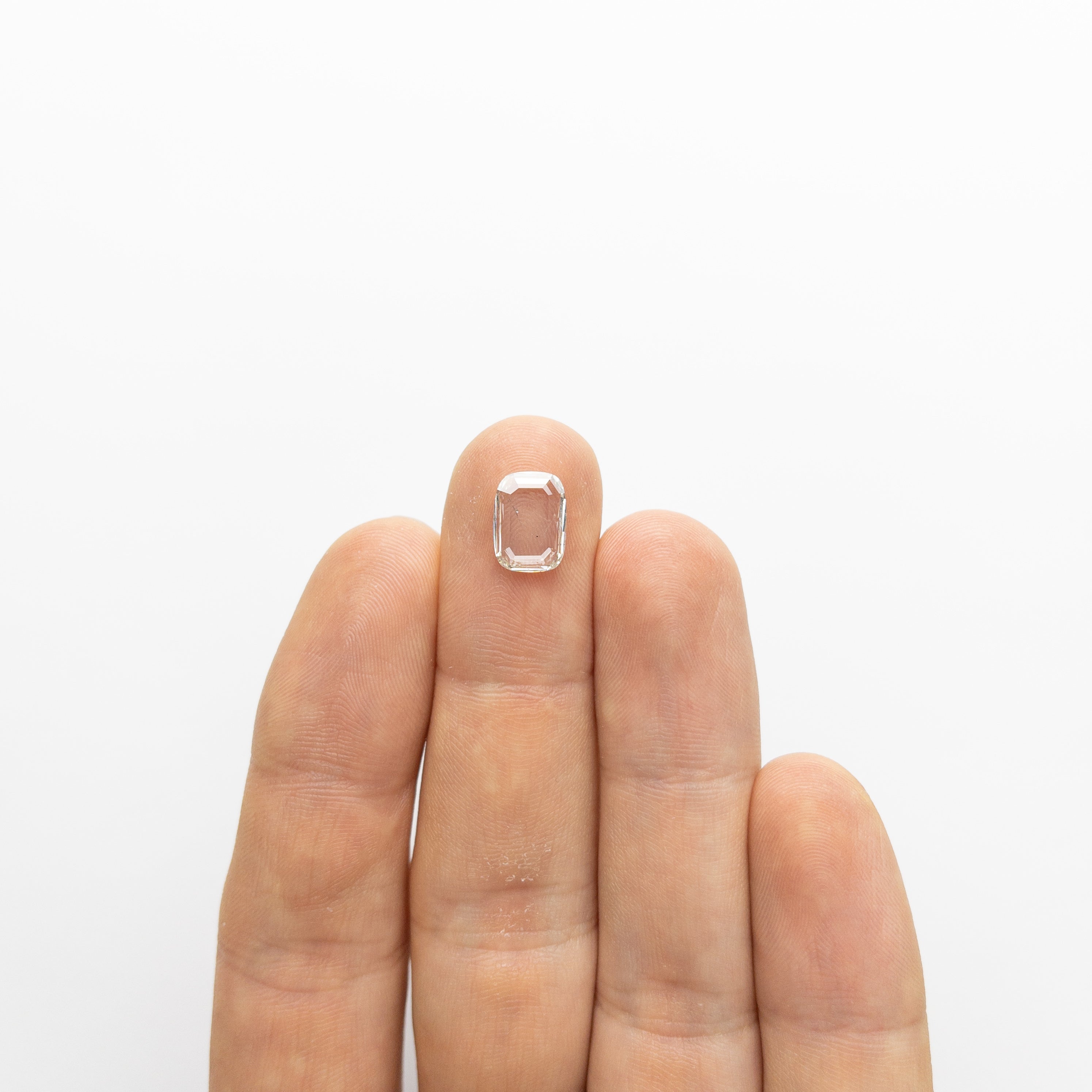 1.42ct 10.15x7.43x1.61mm Cushion Portrait Cut 18495-08 - Misfit Diamonds