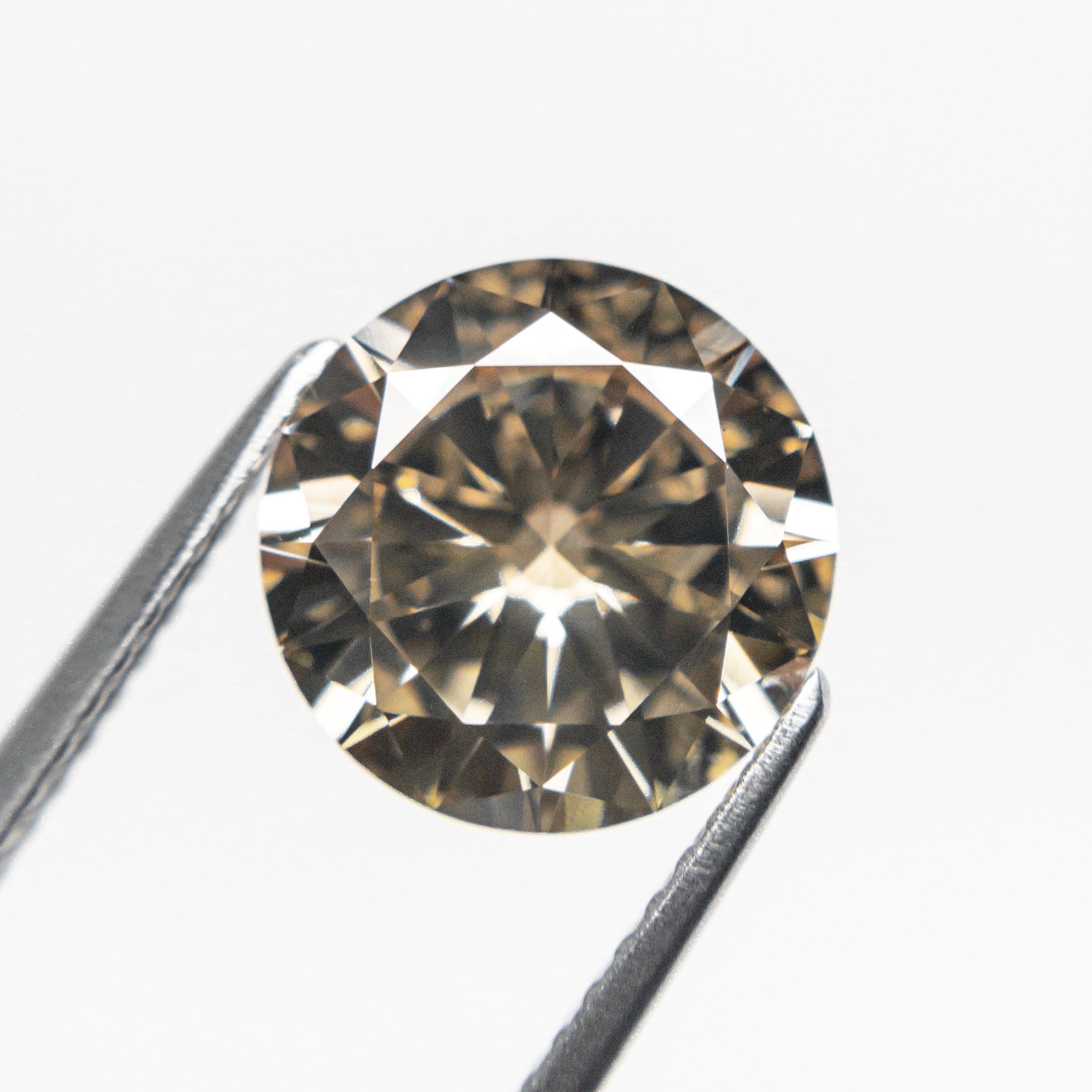 3.01ct 9.44x9.37x5.32mm VS1 C6 Round Brilliant 19910-02