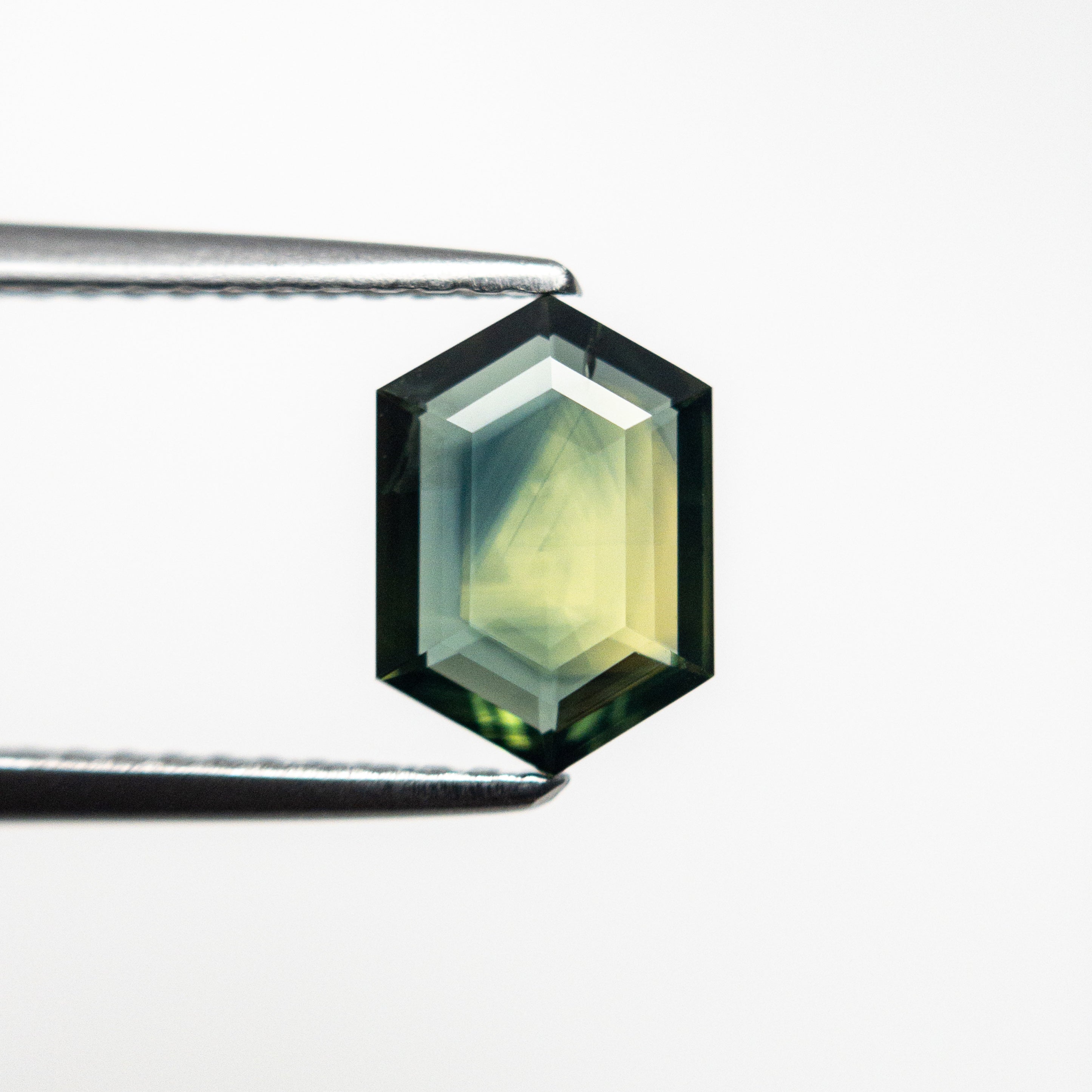 1.14ct 8.28x5.78x2.39mm Hexagon Step Cut Sapphire 22272-29