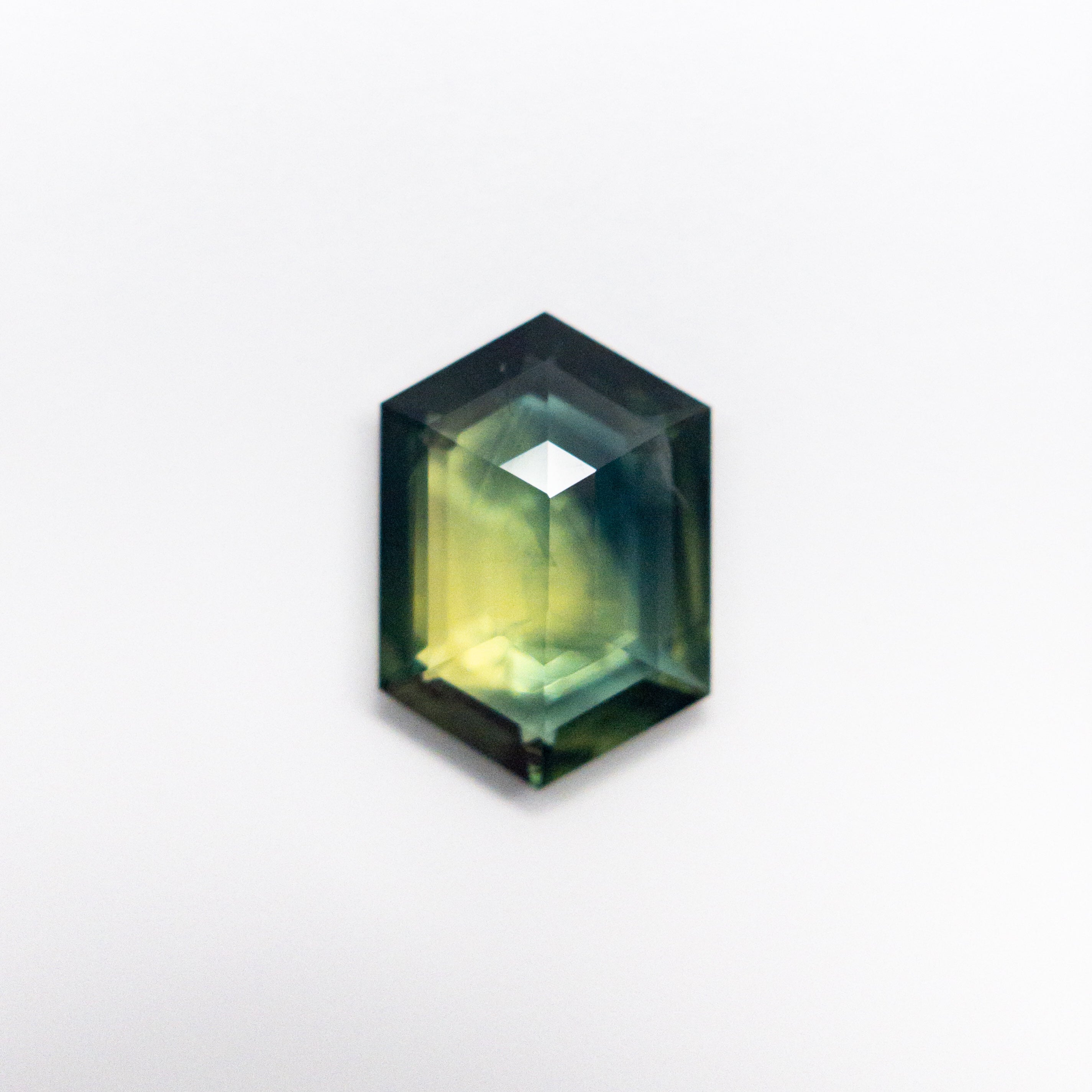 1.14ct 8.28x5.78x2.39mm Hexagon Step Cut Sapphire 22272-29