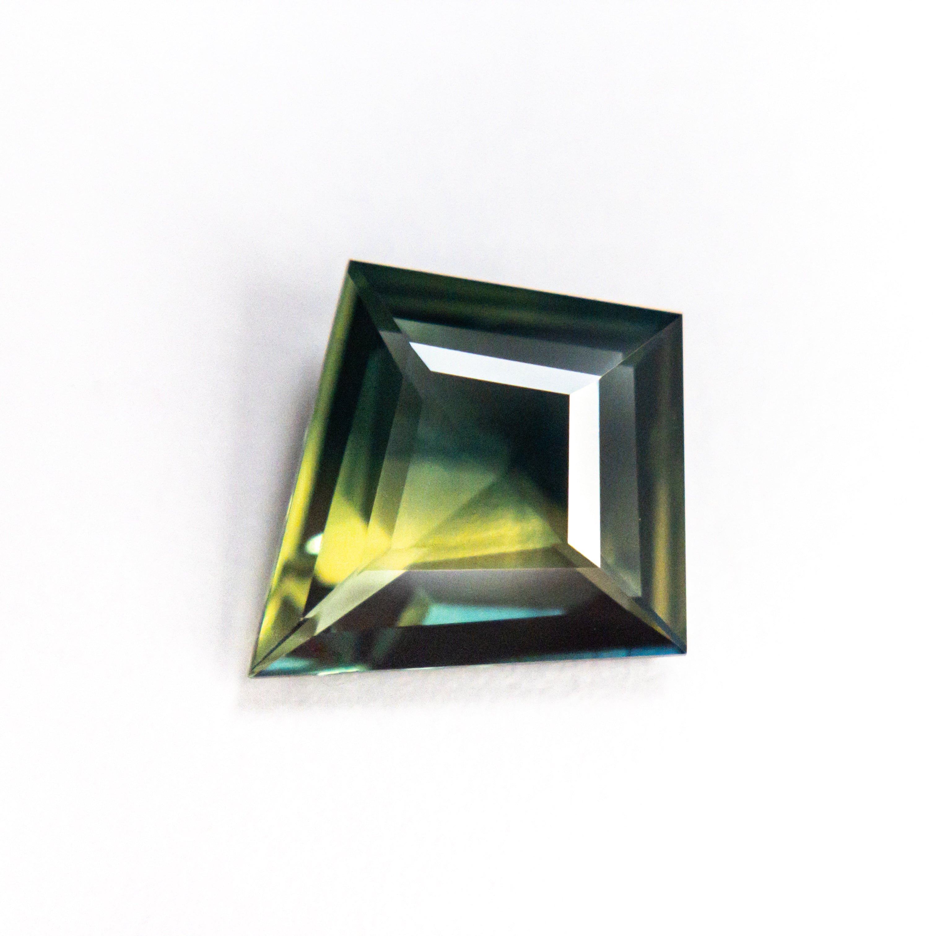 1.78ct 10.94x10.00x3.02mm Kite Step Cut Sapphire 22293-01