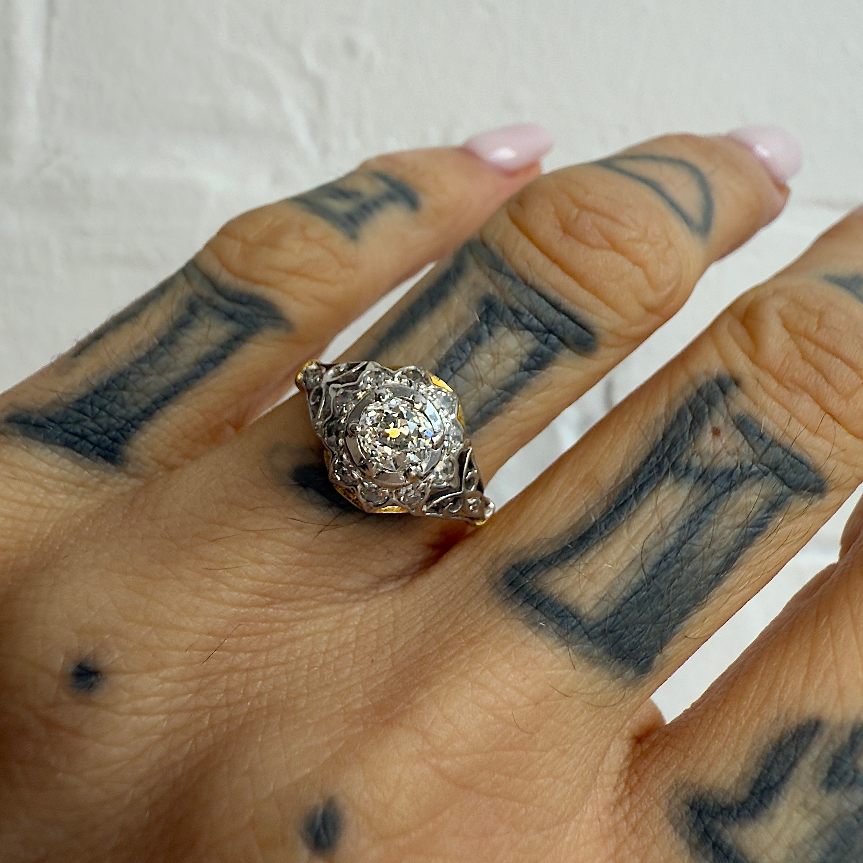Vintage Bijoux - Antique Diamond Cluster Ring - 145 years old