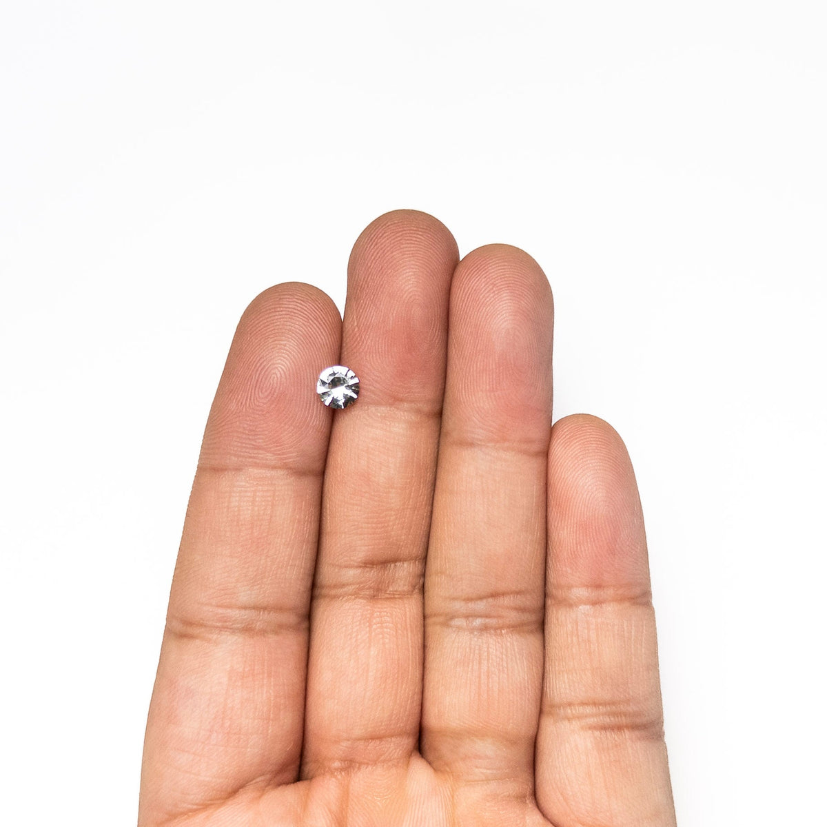 0.67ct 5.58x5.59x3.18mm Round Brilliant Sapphire 26134-14