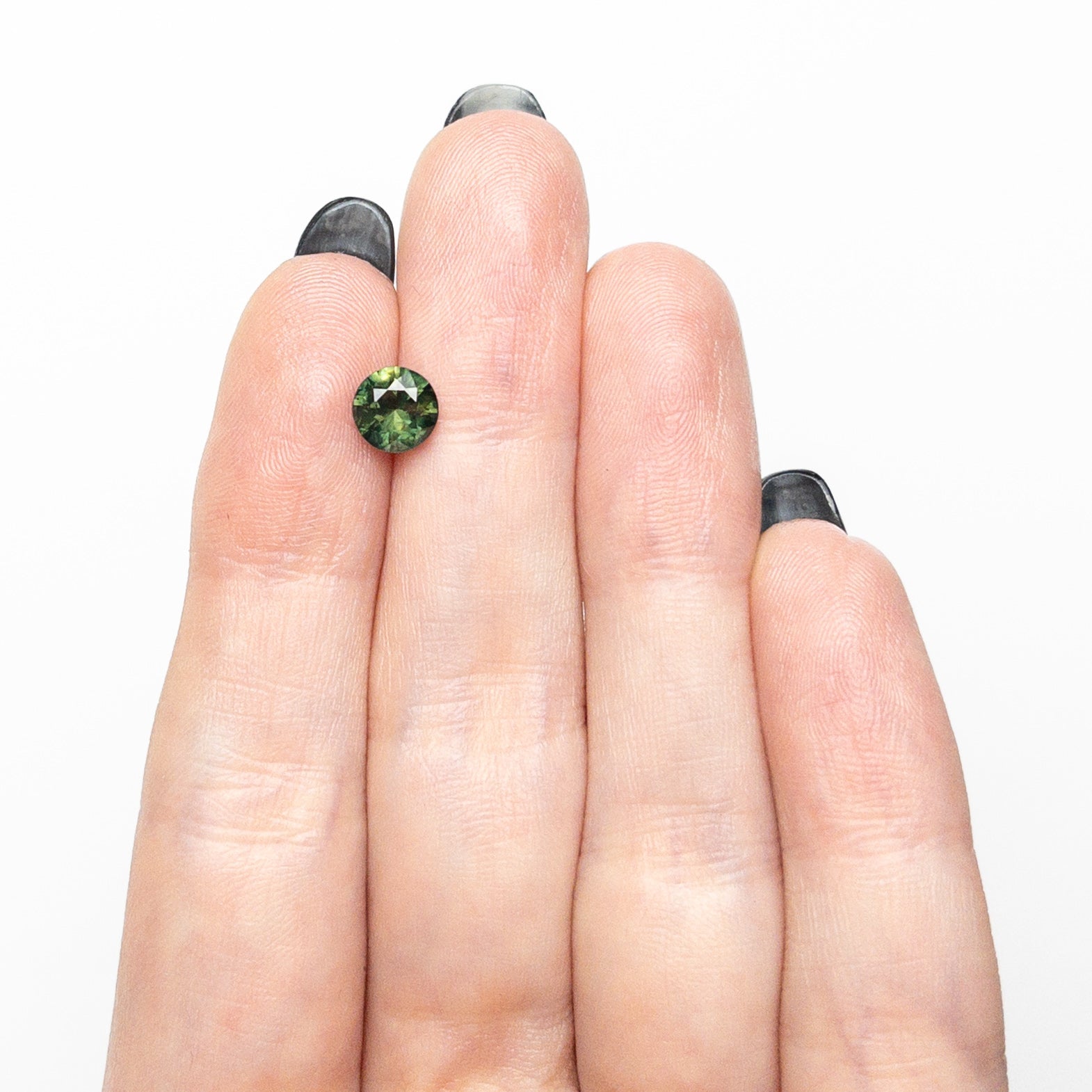 1.05ct 6.04x6.02x3.90mm Round Brilliant Sapphire 26493-01