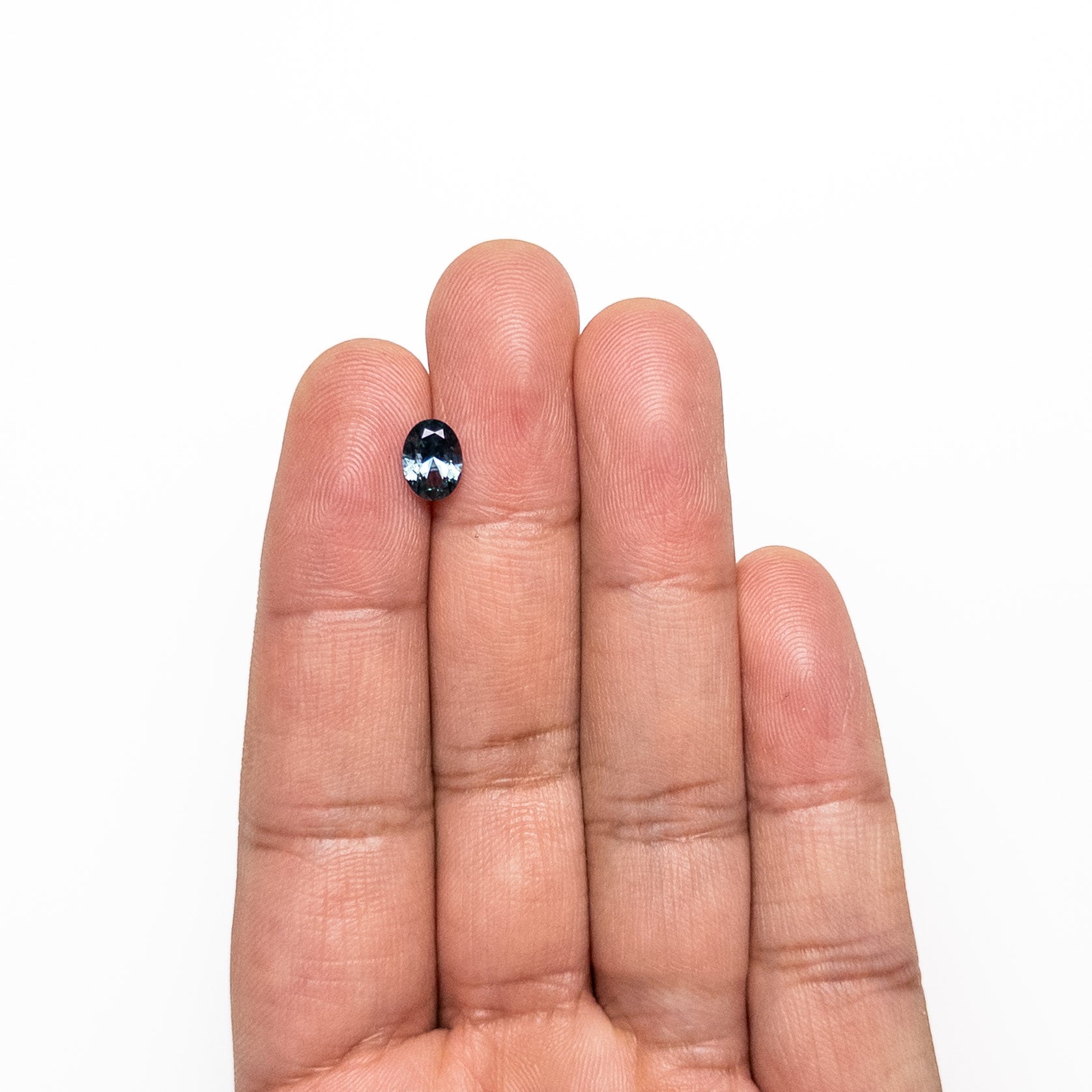 1.22ct 7.67x5.73x3.70mm Oval Brilliant Sapphire 26527-04