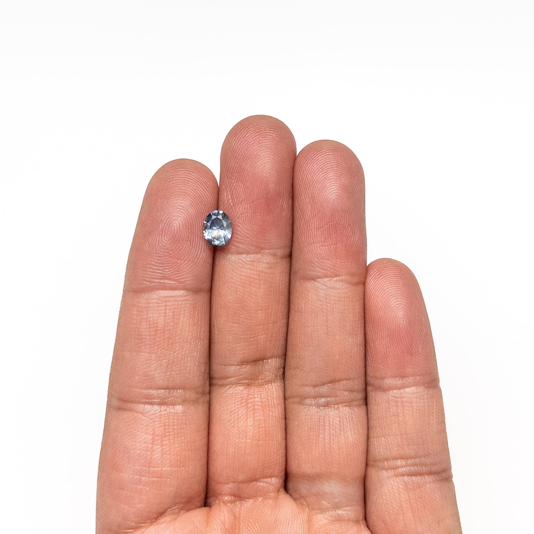 1.01ct 6.97x5.50x3.59mm Oval Brilliant Sapphire 26527-06