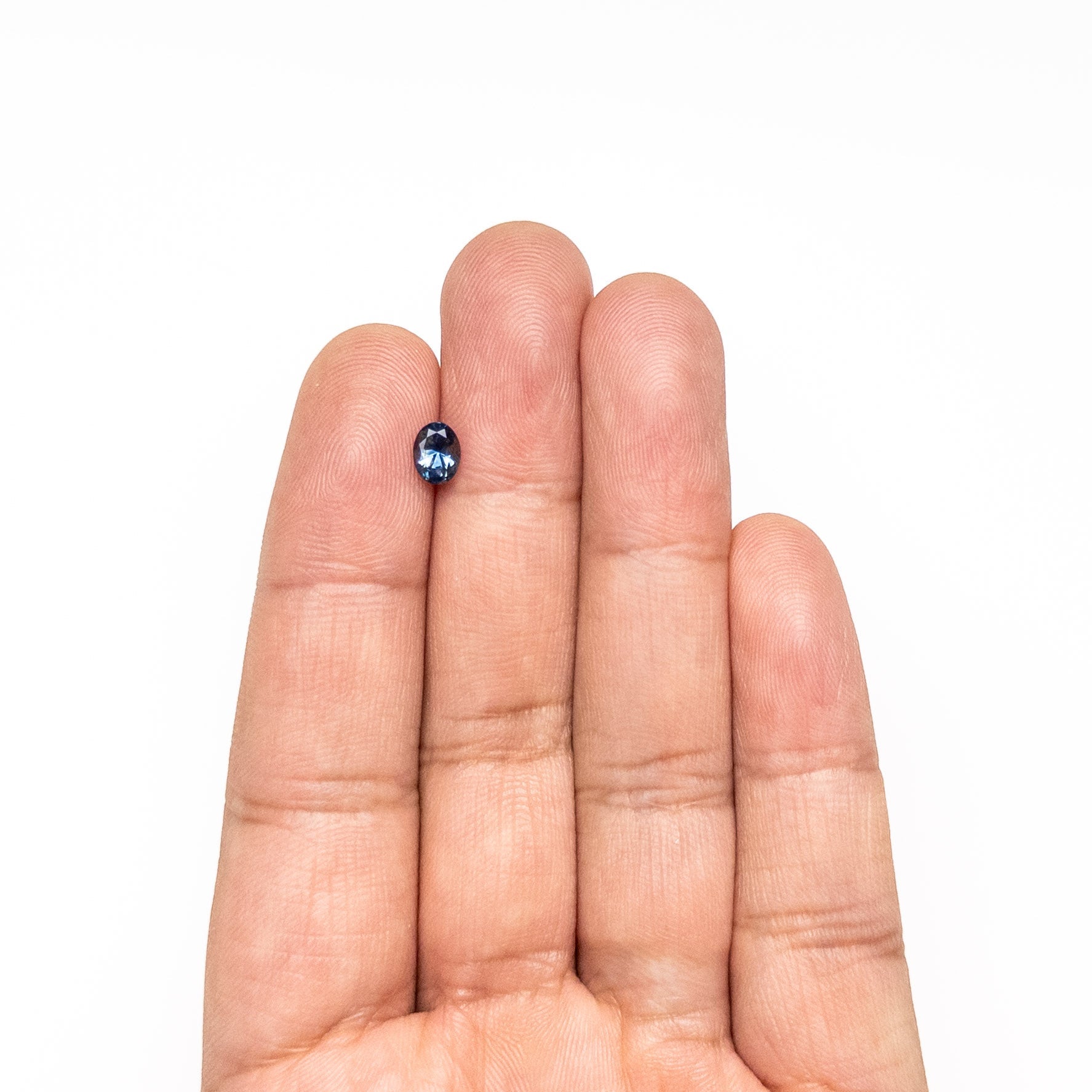 0.69ct 5.93x4.58x3.35mm Oval Brilliant Sapphire 26667-05