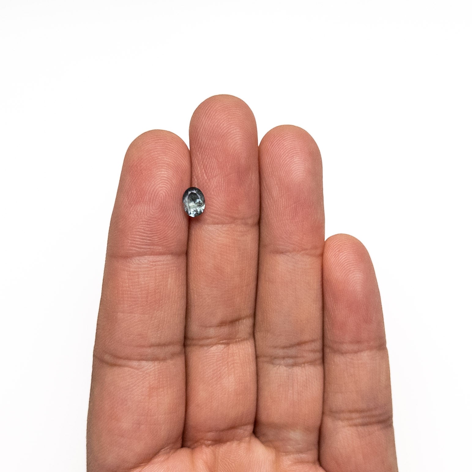 0.70ct 6.19x4.75x3.12mm Oval Brilliant Sapphire 26667-06