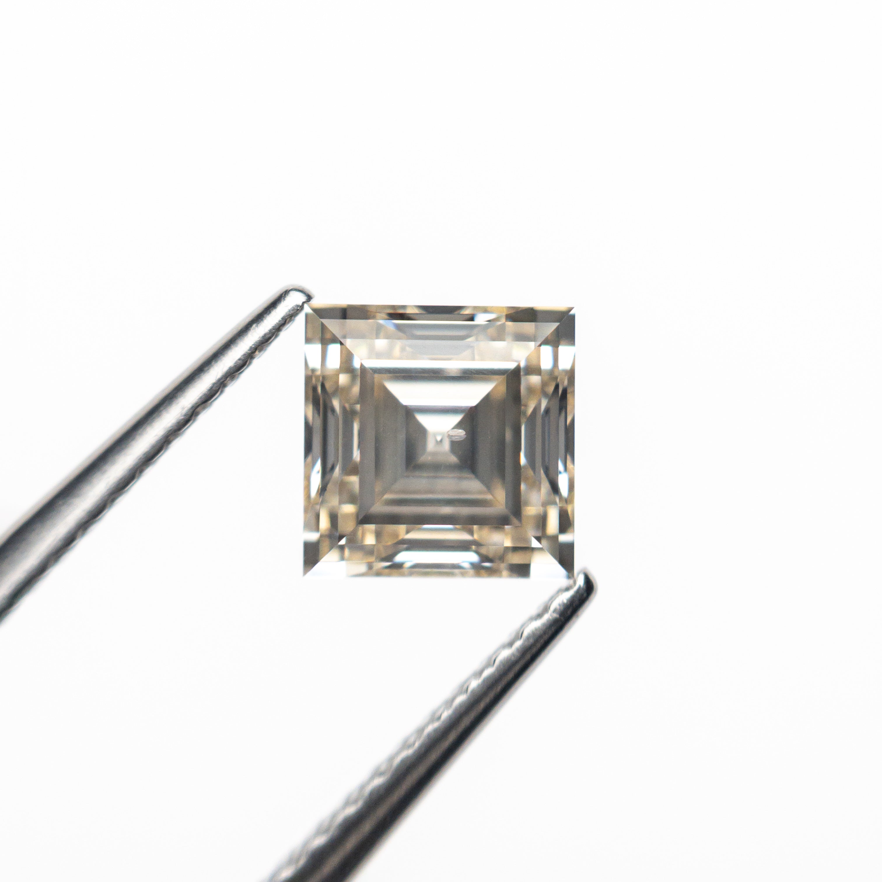 1.27ct 5.75x5.72x4.02mm SI2 O-P Carré Cut 🇨🇦 26852-01