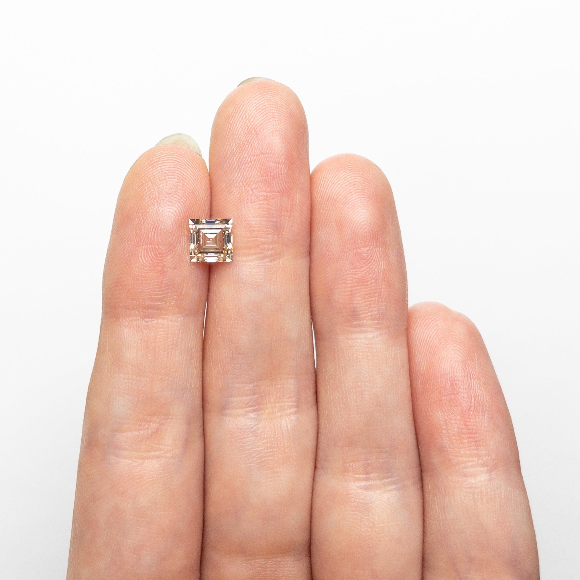 1.27ct 5.75x5.72x4.02mm SI2 O-P Carré Cut 🇨🇦 26852-01