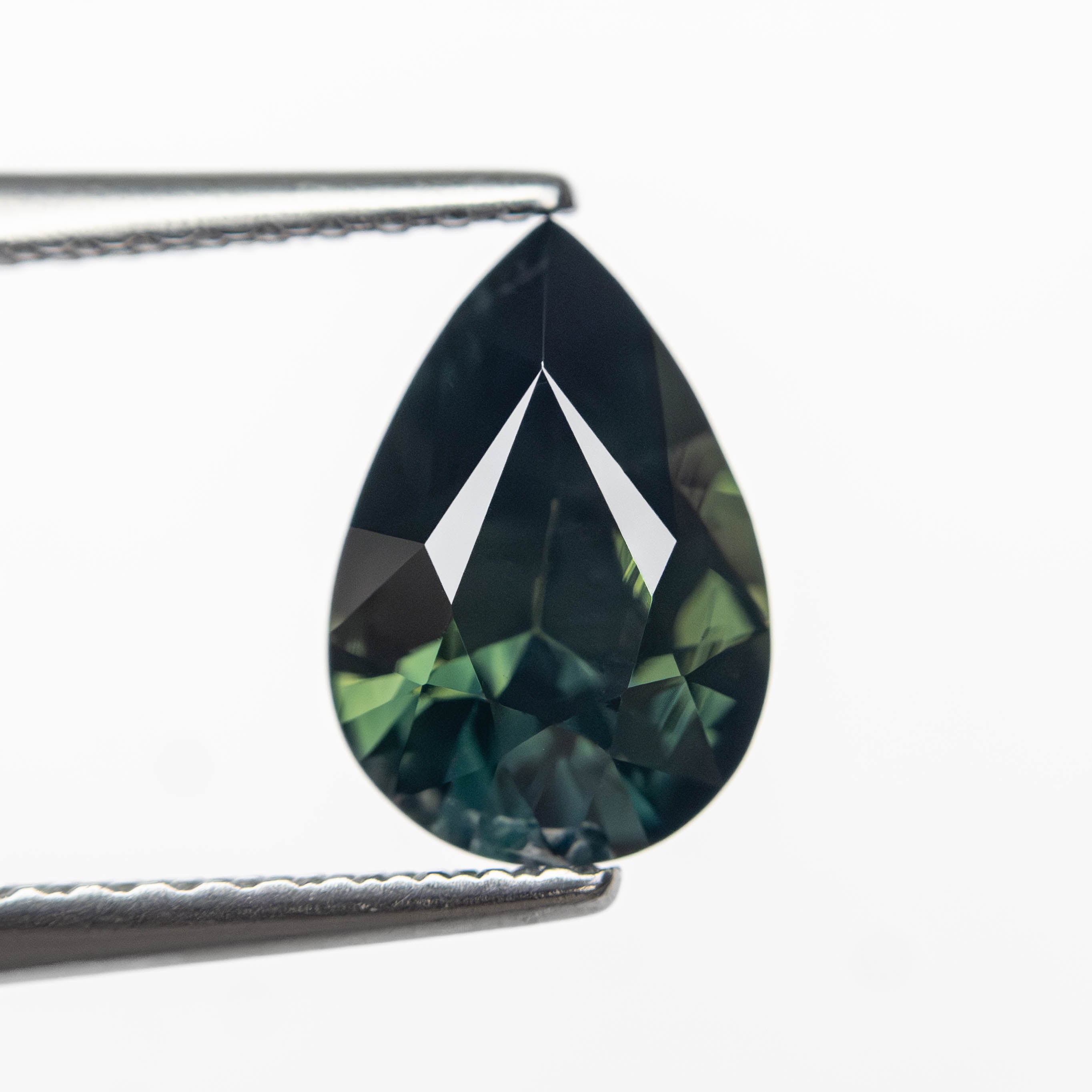 1.51ct 9.01x6.20x4.07mm Pear Brilliant Sapphire 27147-01