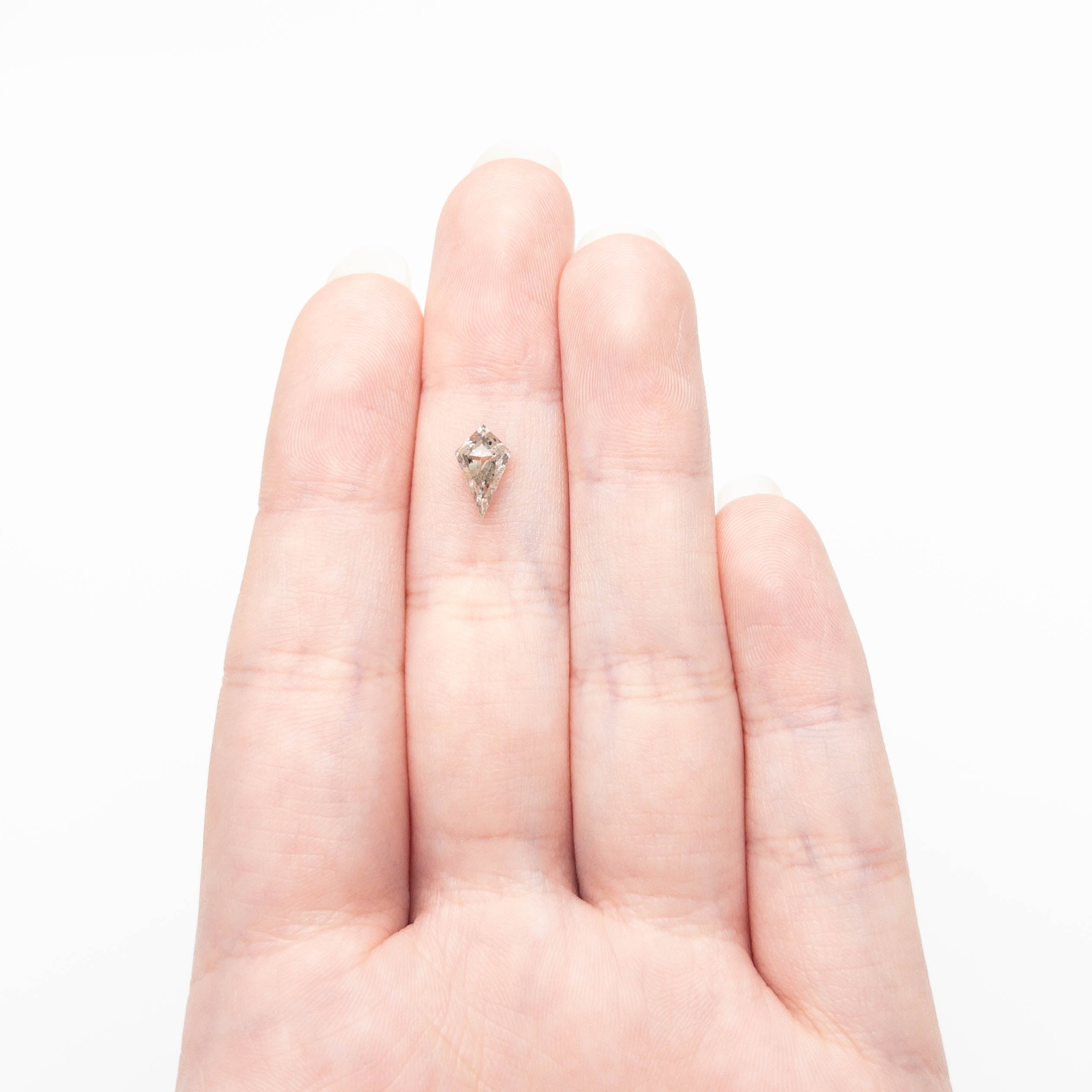 1.13ct 9.80x5.81x3.75mm Kite Step Cut ๐จ๐ฆ 27301-01