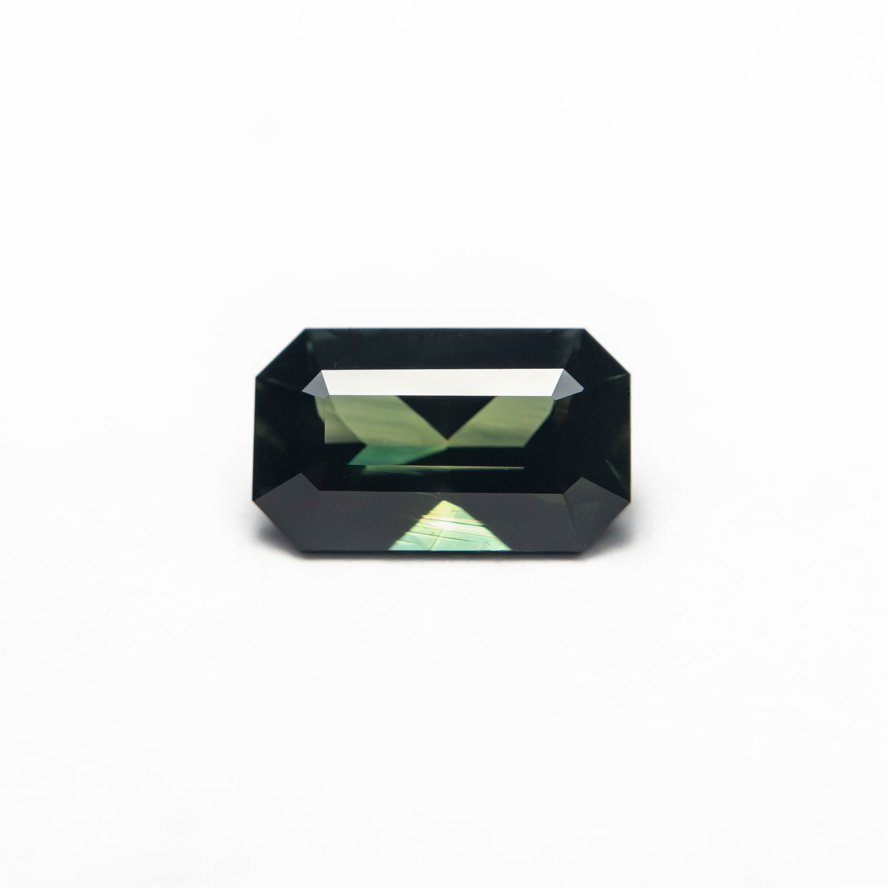 0.77ct 6.89x4.13x2.91mm Cut Corner Rectangle Step Cut Sapphire 27336-36