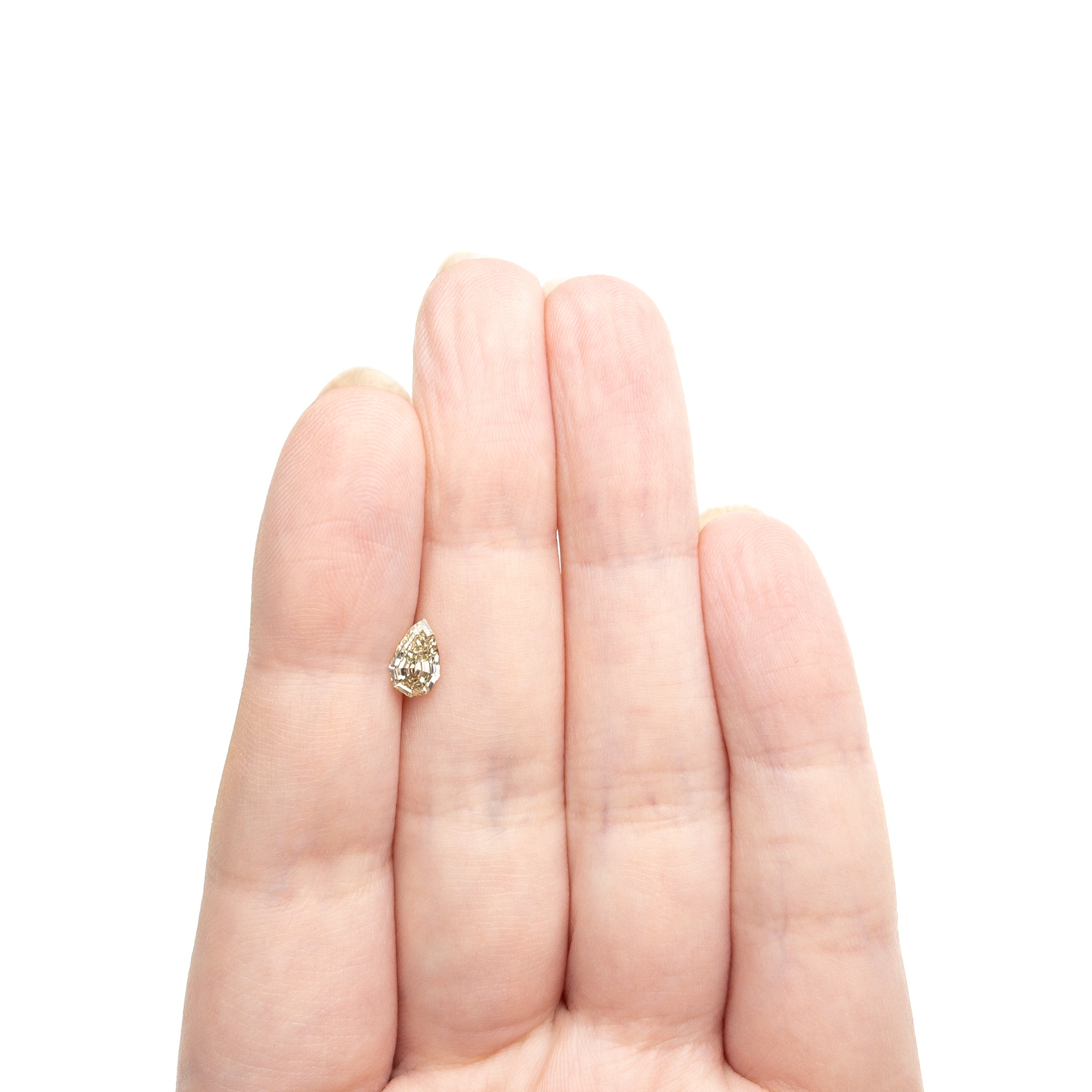 0.66ct 7.69x4.80x2.65mm VS1 C4 Geo Pear Step Cut ๐ฟ๐ฆ 27364-16