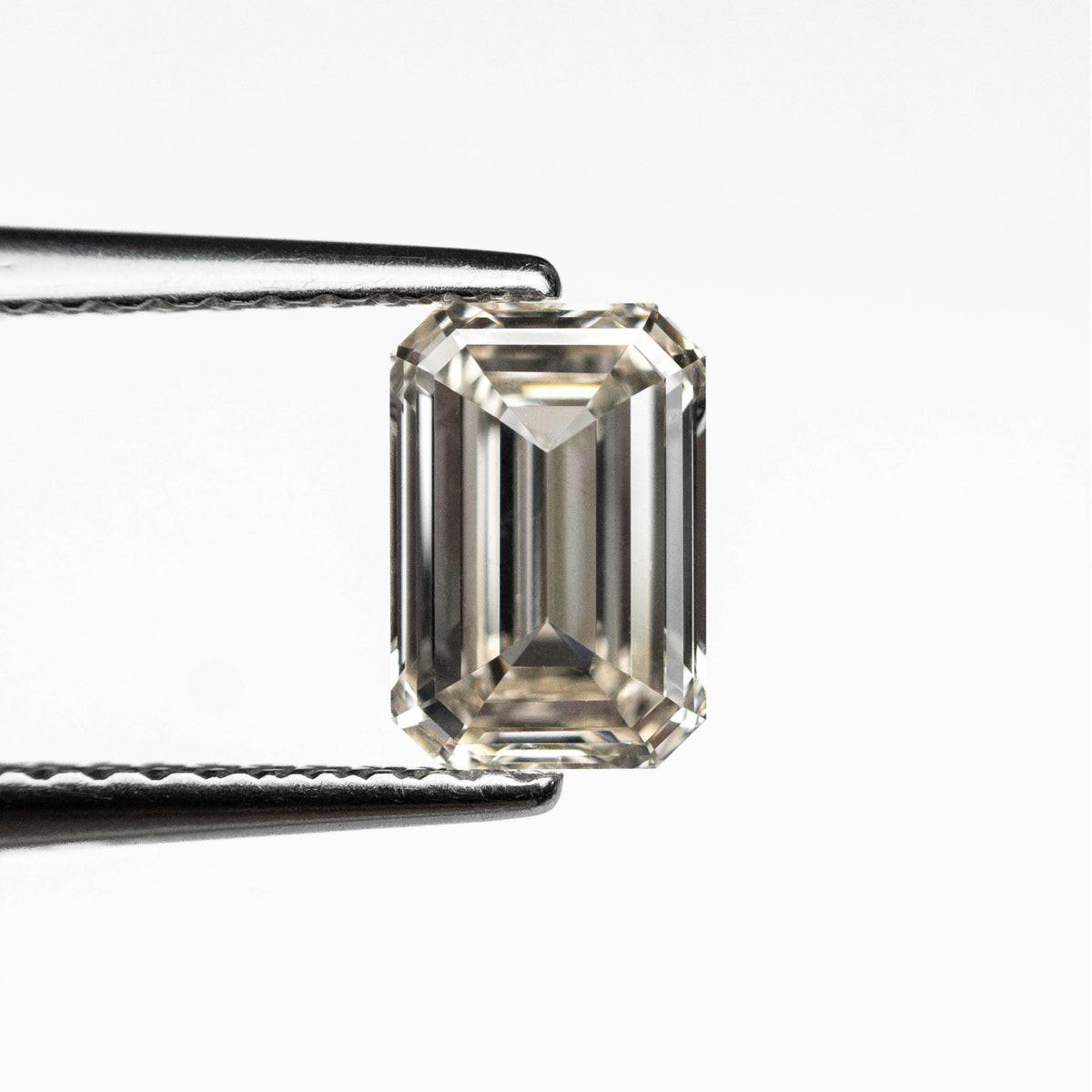1.00ct 6.93x4.69x2.81mm VS1 N Cut Corner Rectangle Step Cut 🇨🇦 27376-09