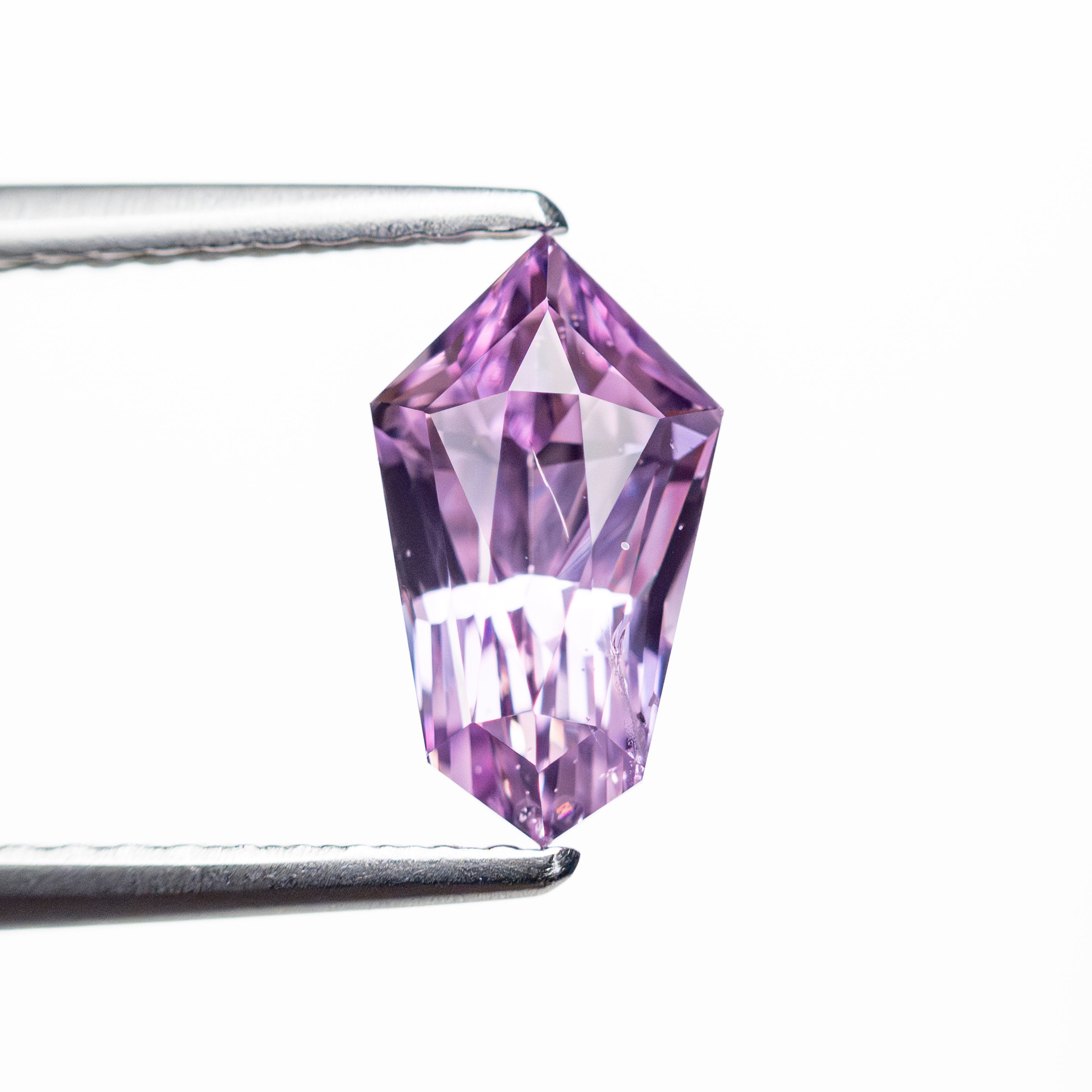 1.54ct 9.26x5.32x4.41mm Shield Brilliant Sapphire 27480-01
