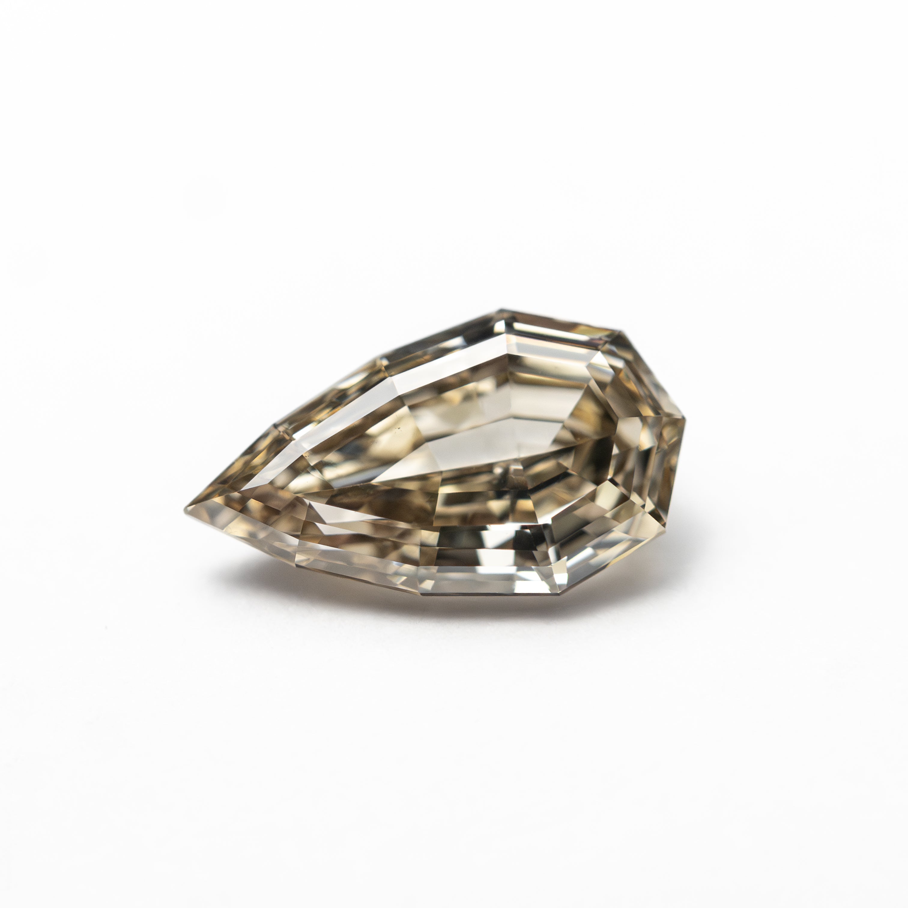 1.01ct 9.16x5.38x3.08mm SI1 C6 Geo Pear Step Cut ๐ฟ๐ฆ 27518-01