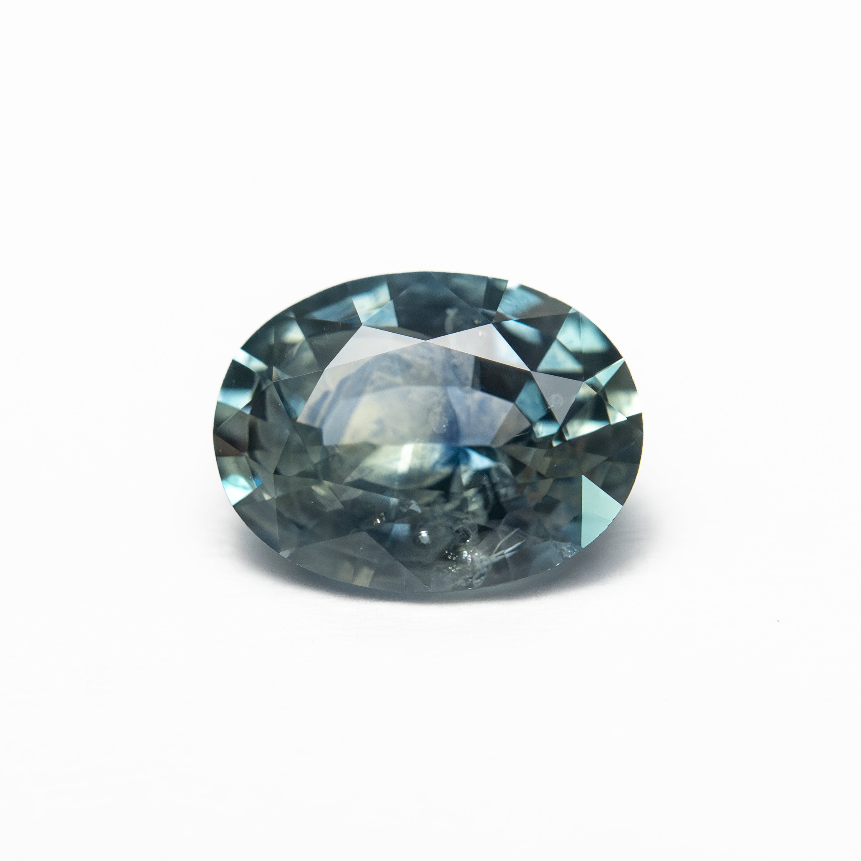 1.38ct 8.00x6.03x3.59mm Oval Brilliant Sapphire 27734-01