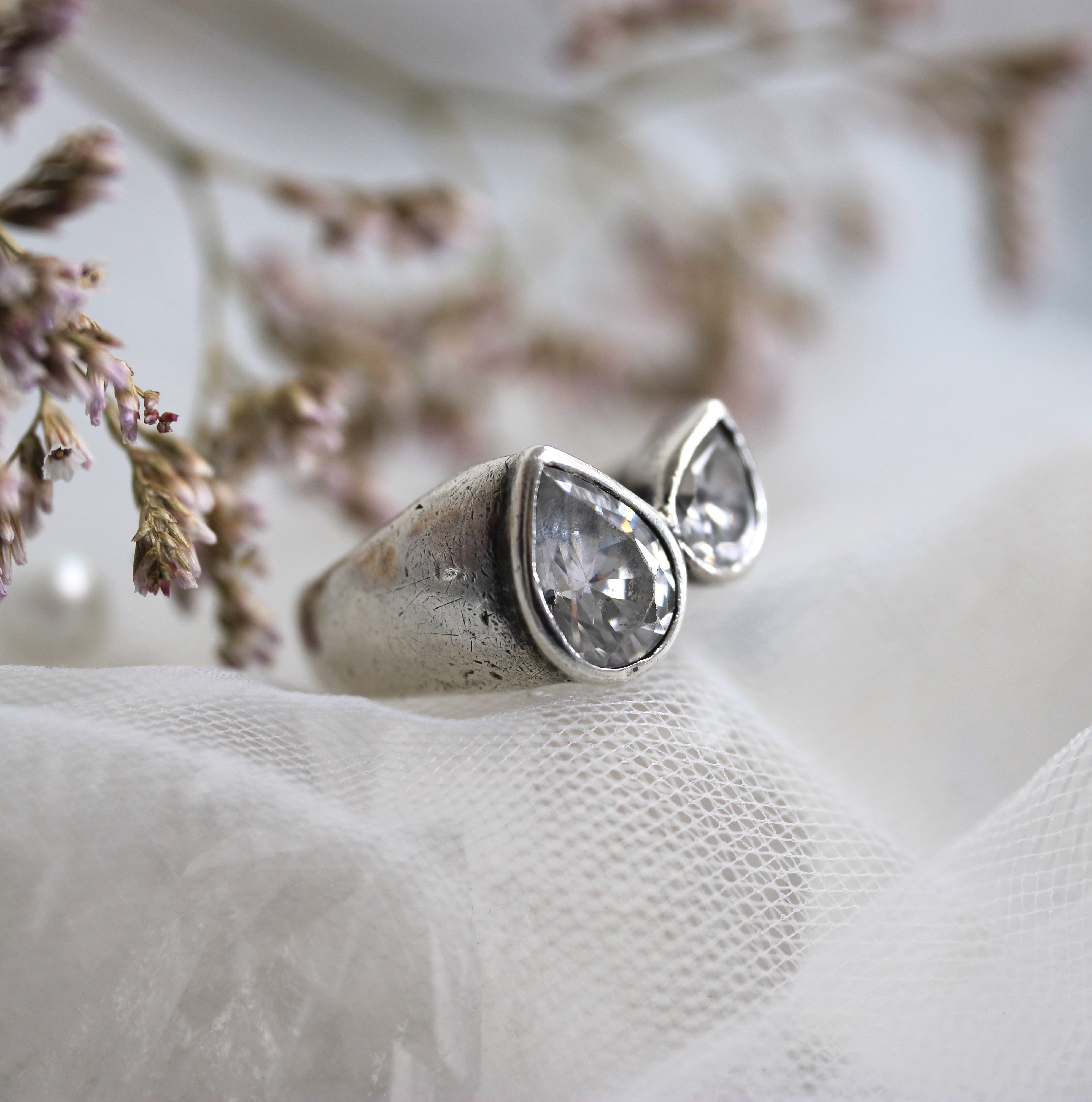VINTAGE BIJOUX - Mid Century Toi Et Moi Ring