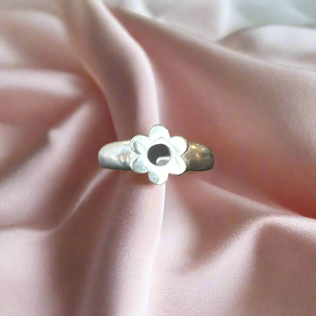 Base ~ Daisy Ring