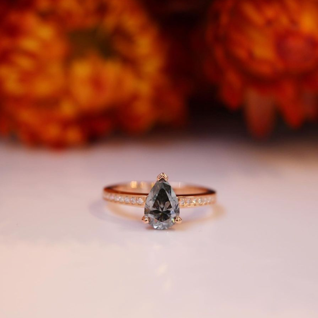 Pear Ara Solitaire