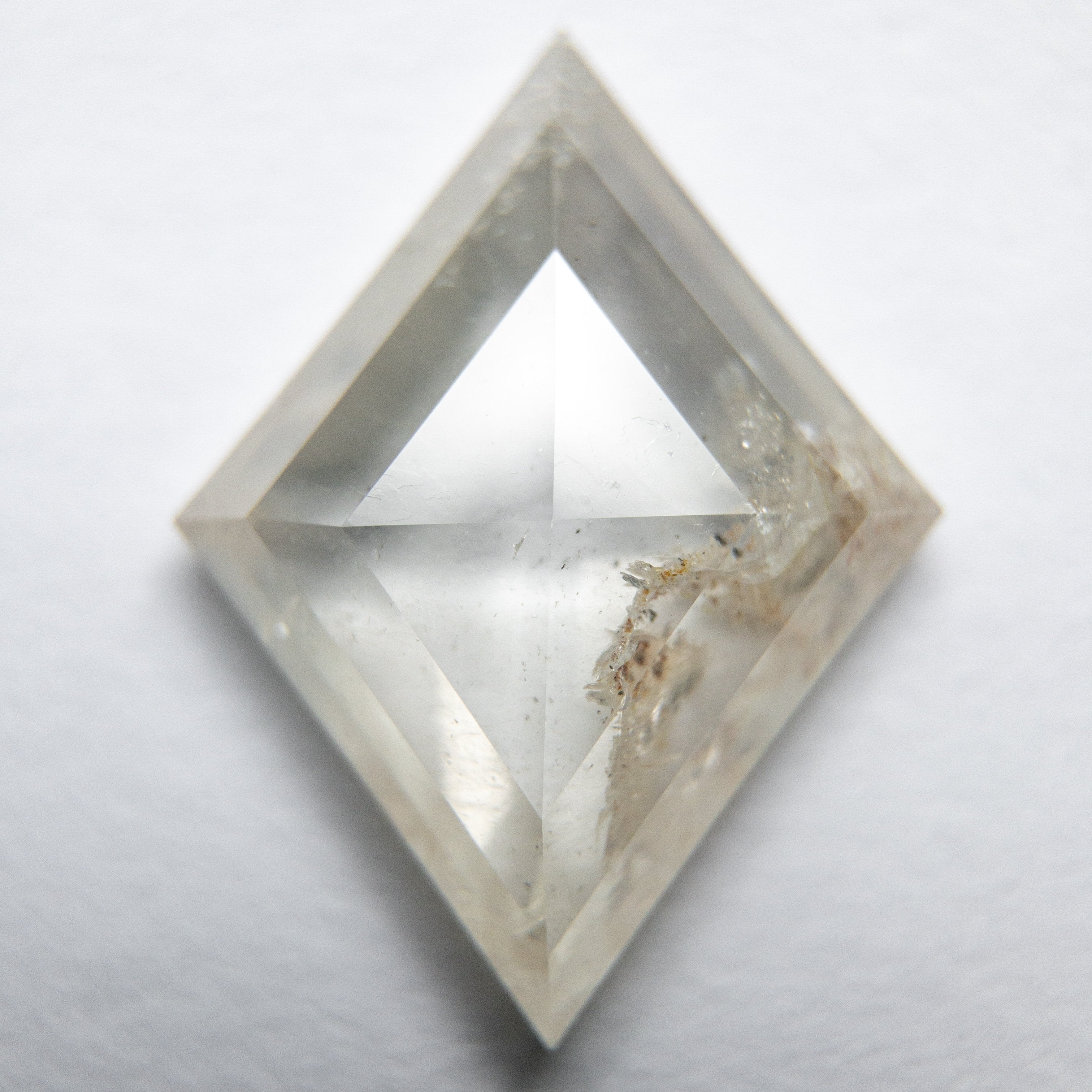 2.69ct 14.09x10.78x3.06mm Kite Rosecut 18003-07