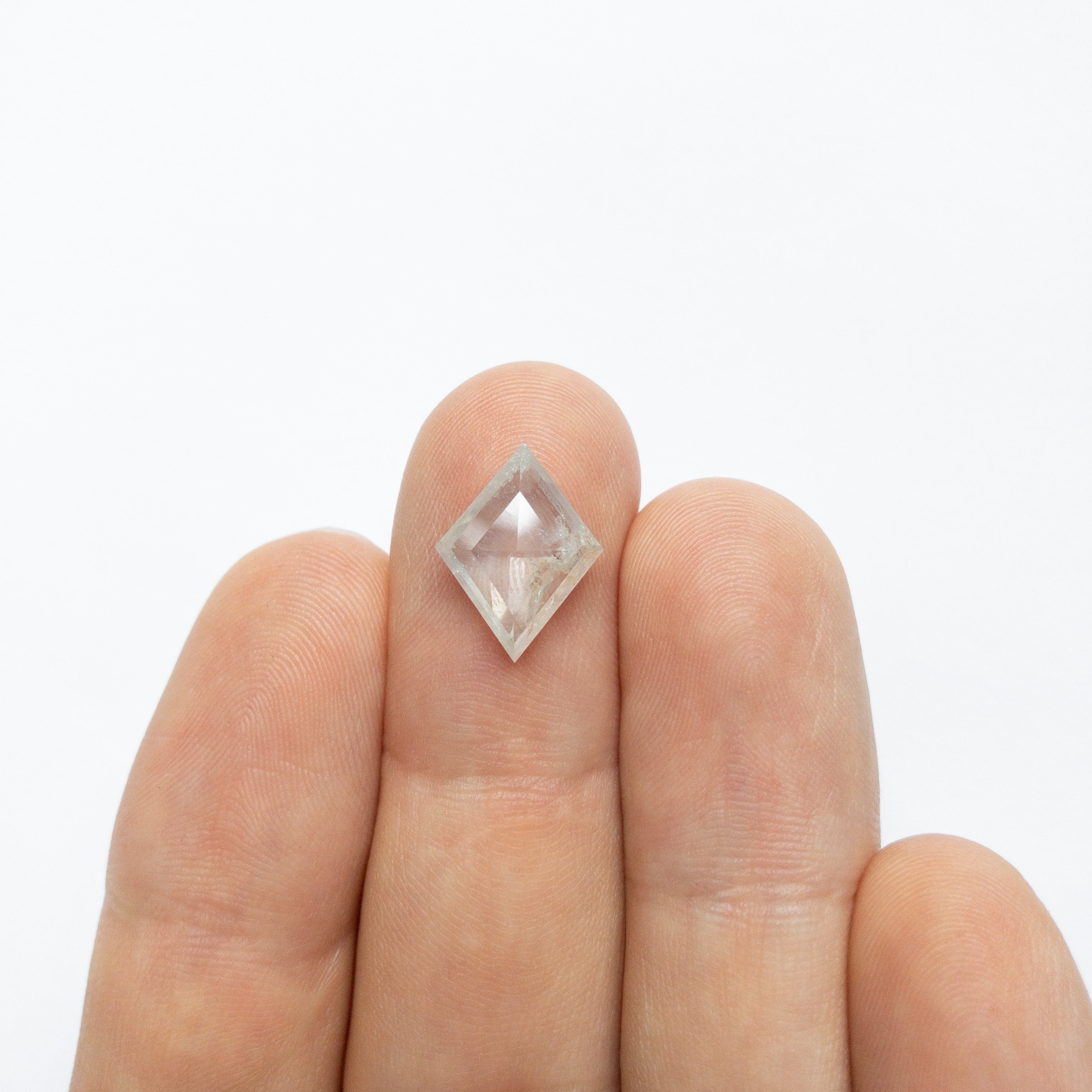 2.69ct 14.09x10.78x3.06mm Kite Rosecut 18003-07