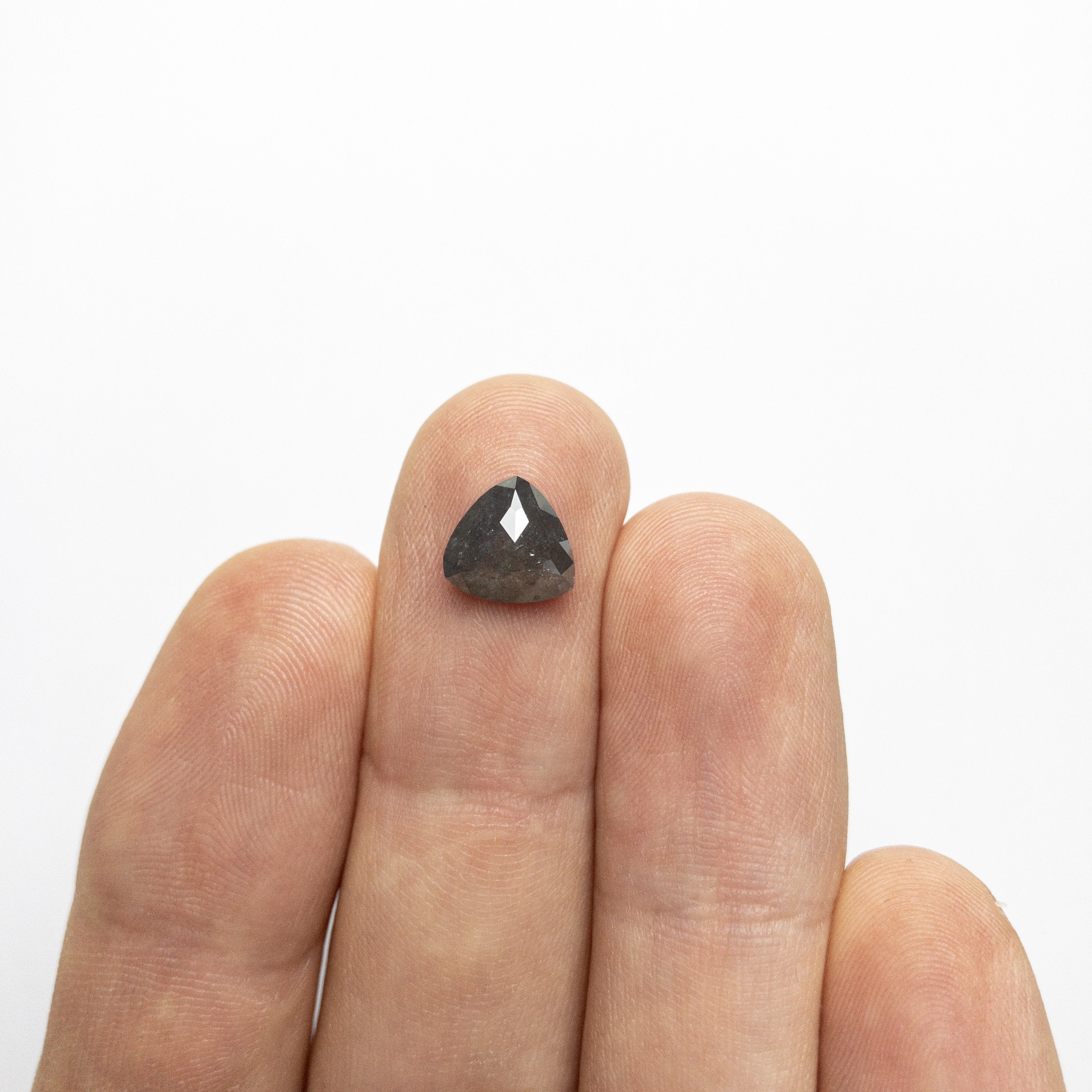 1.73ct 8.19x8.50x3.13mm Trillion Rosecut 18019-14 hold d1264