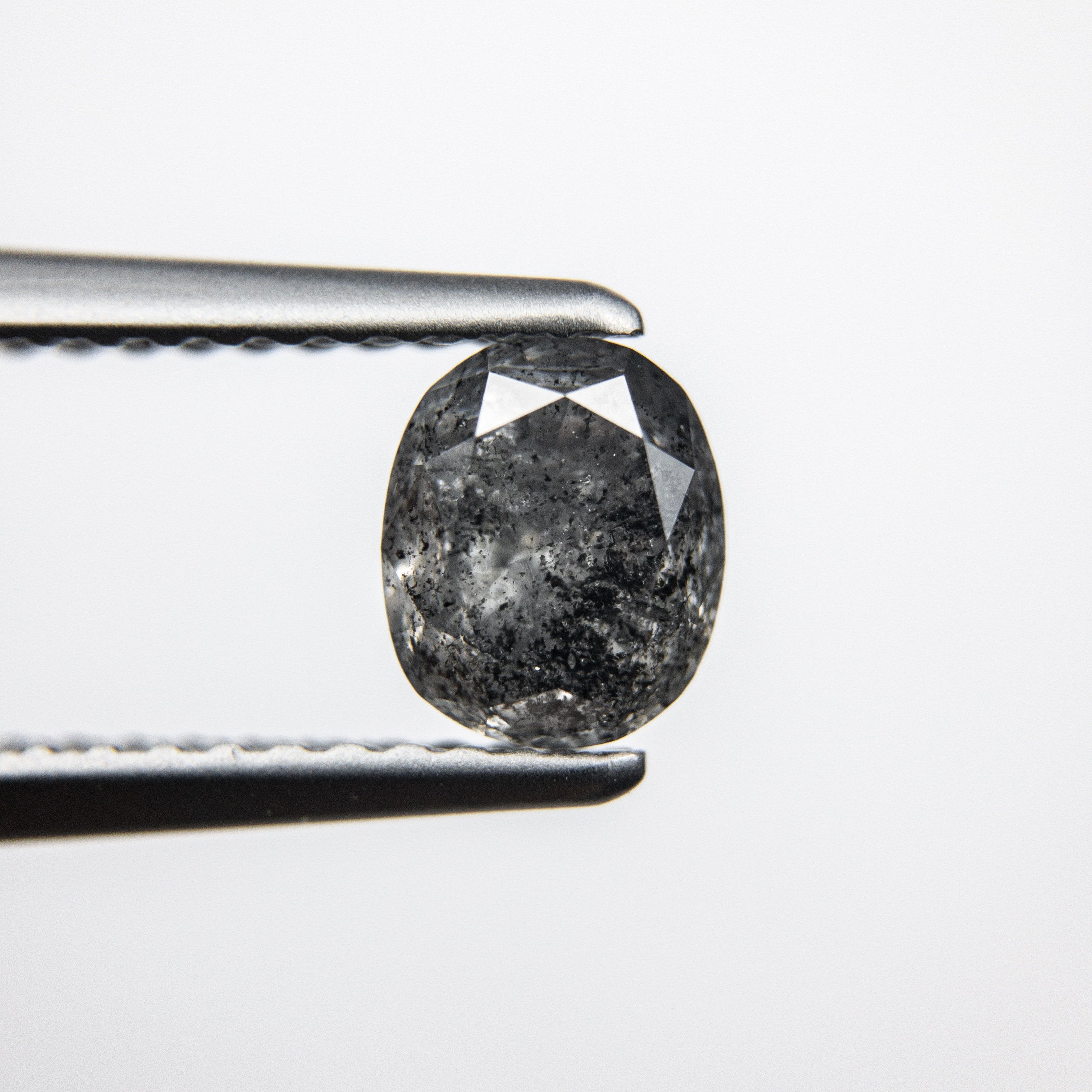 0.75ct 6.02x5.08x3.19mm Cushion Brilliant 18028-09 hold D983