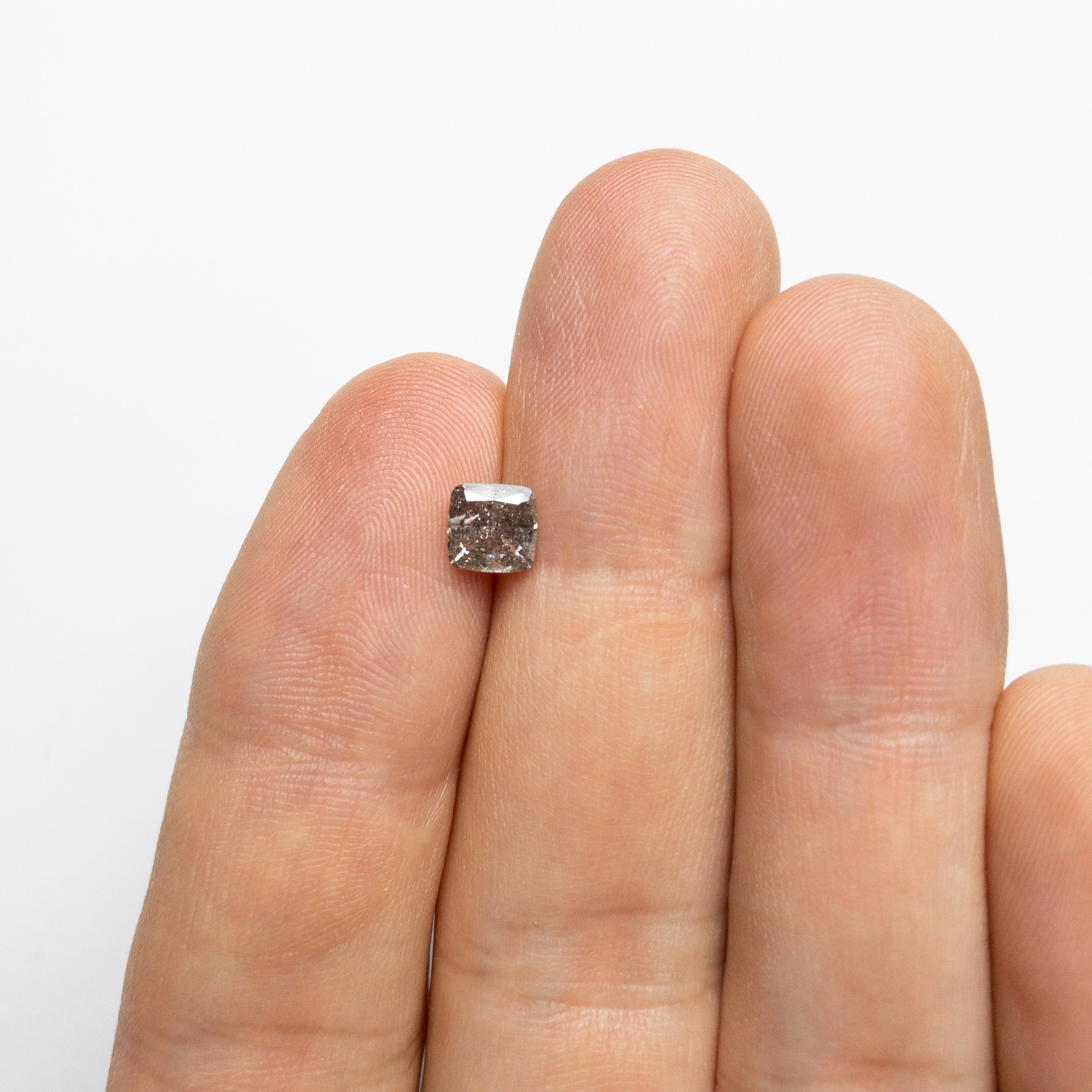 1.02ct 5.61x5.57x3.49mm Cushion Brilliant 18060-01