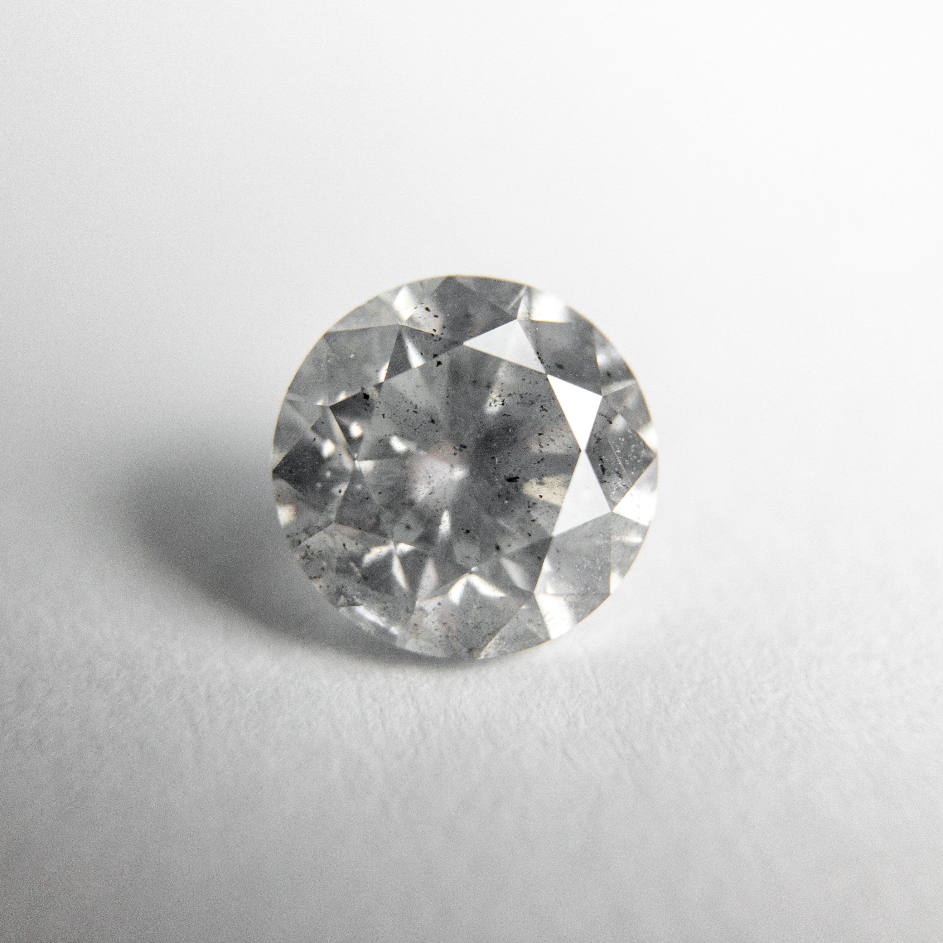 1.19ct 6.51x6.48x4.27mm Round Brilliant 18064-09 hold d660