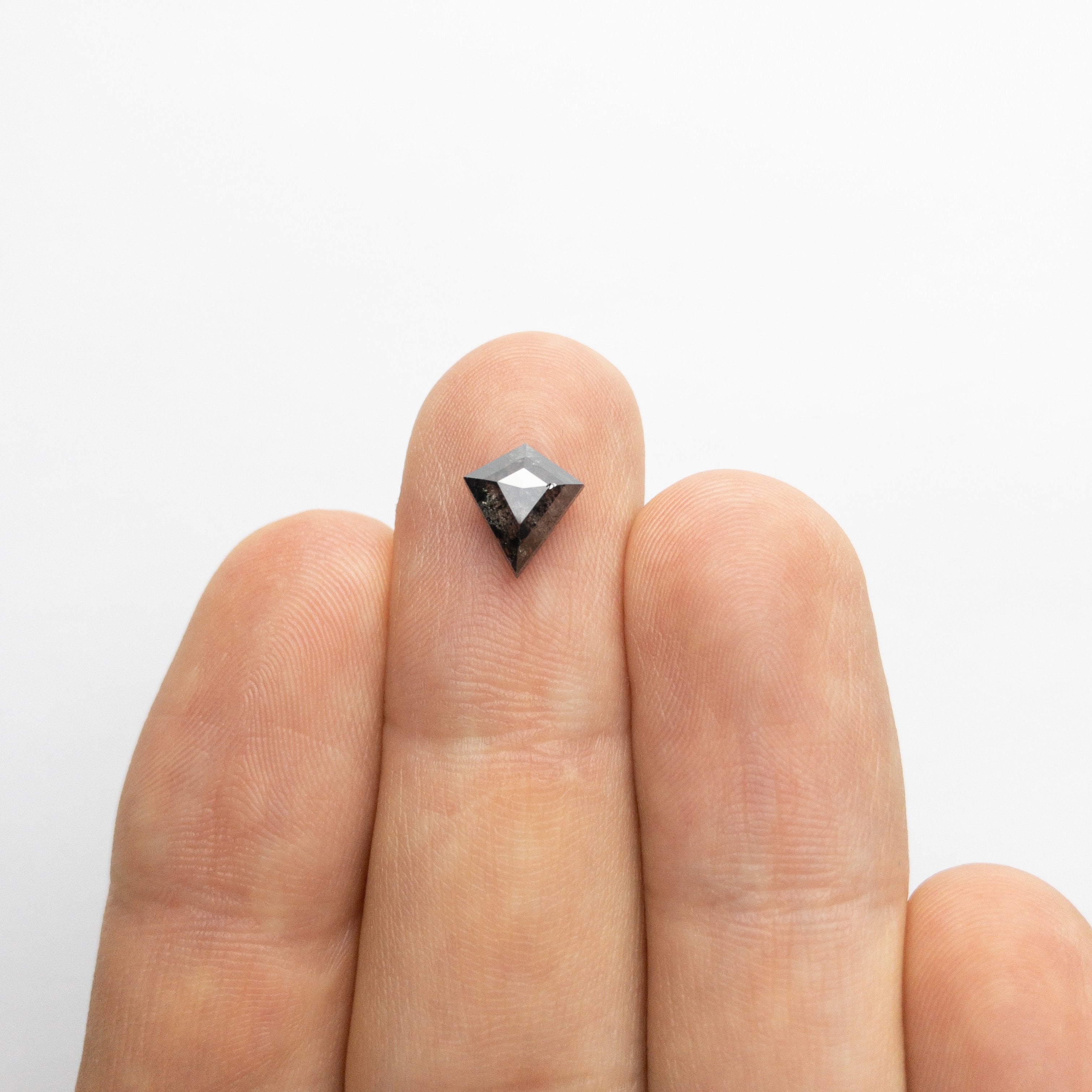 1.39ct 8.59x7.63x3.46mm KIte Rosecut 18087-05