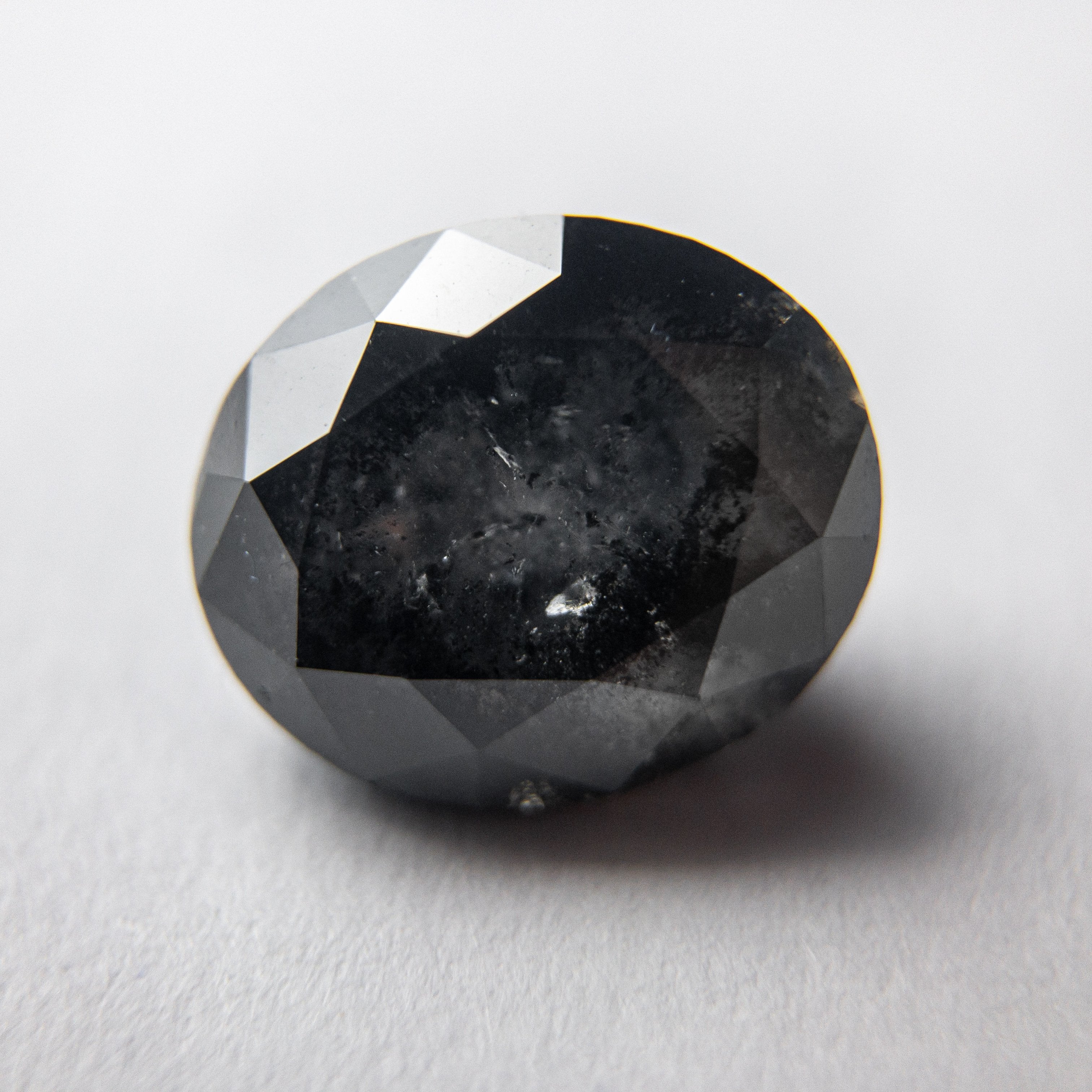 3.71ct 10.09x8.48x6.10mm Oval Brilliant 18092-09 HOLD D1204