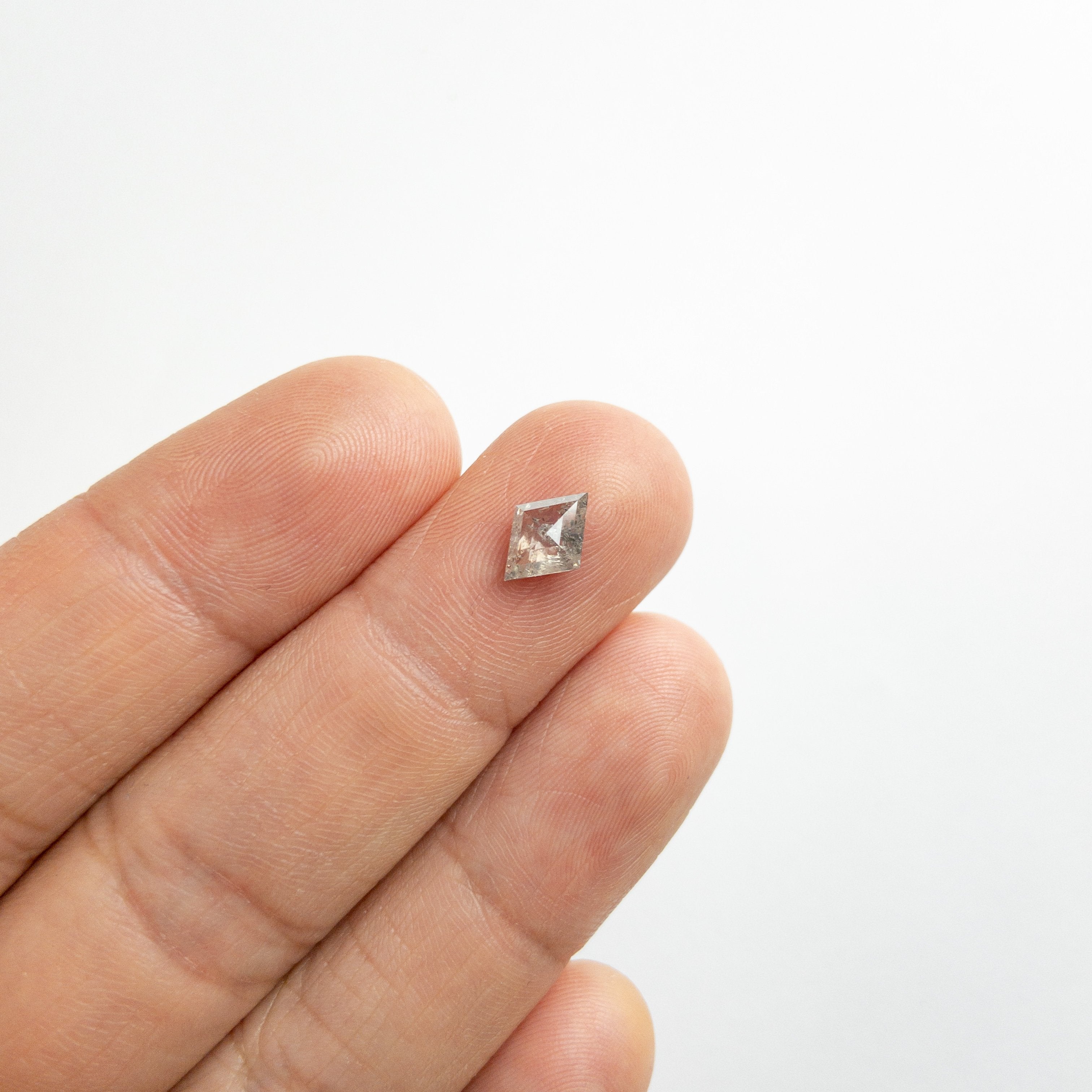 1.05ct 8.97x6.64x3.00mm Kite Rosecut 18116-05 hold d1316