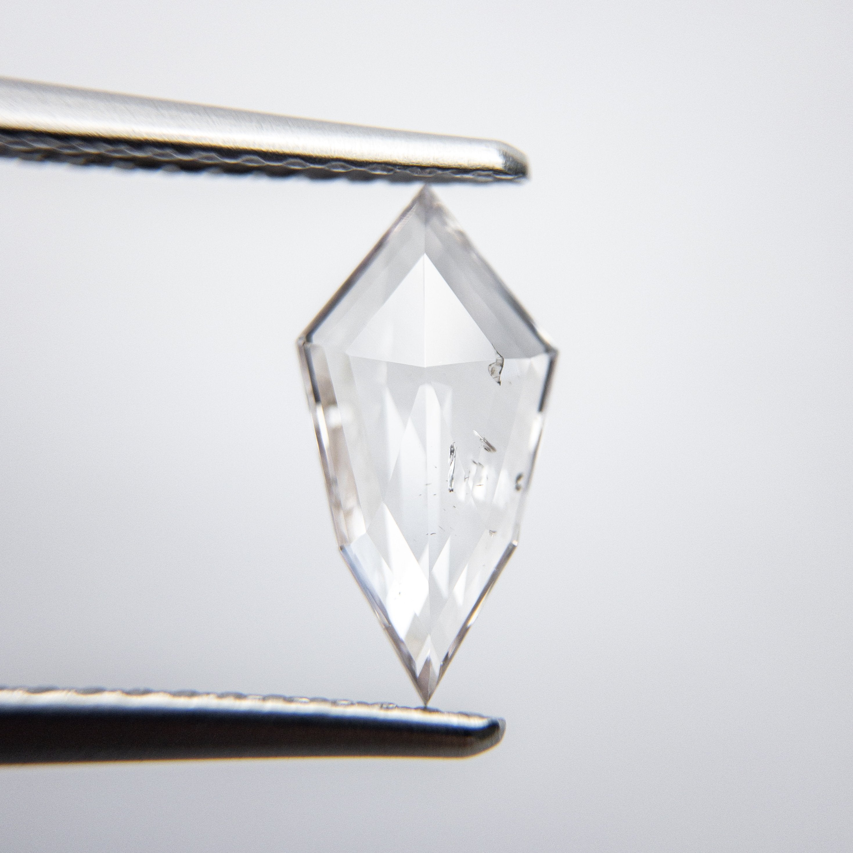 0.67ct 10.80x5.66x1.81mm KIte Rosecut 18117-11