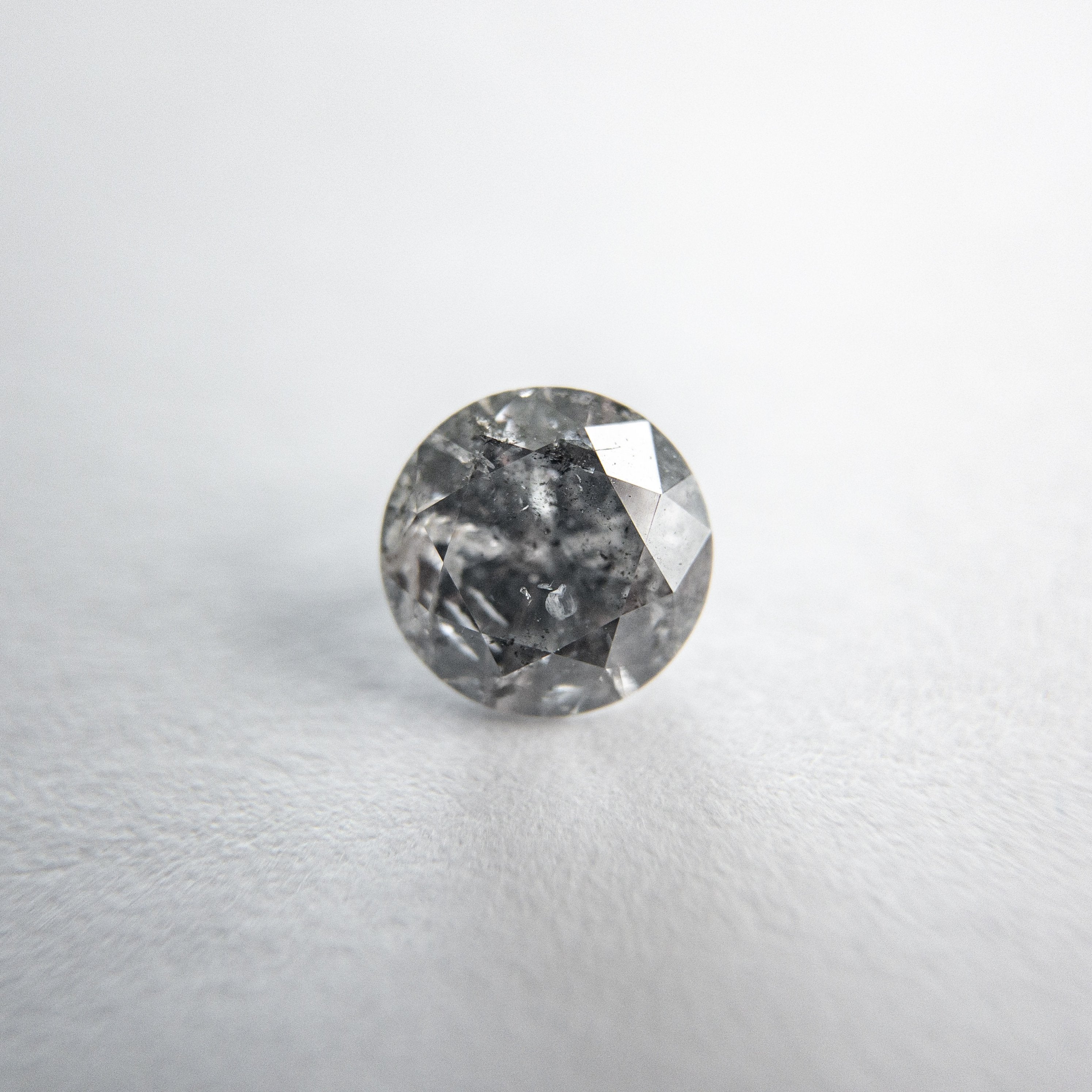 0.71ct 5.65x5.62x3.43mm Round Brilliant 18118-24 HOLD
