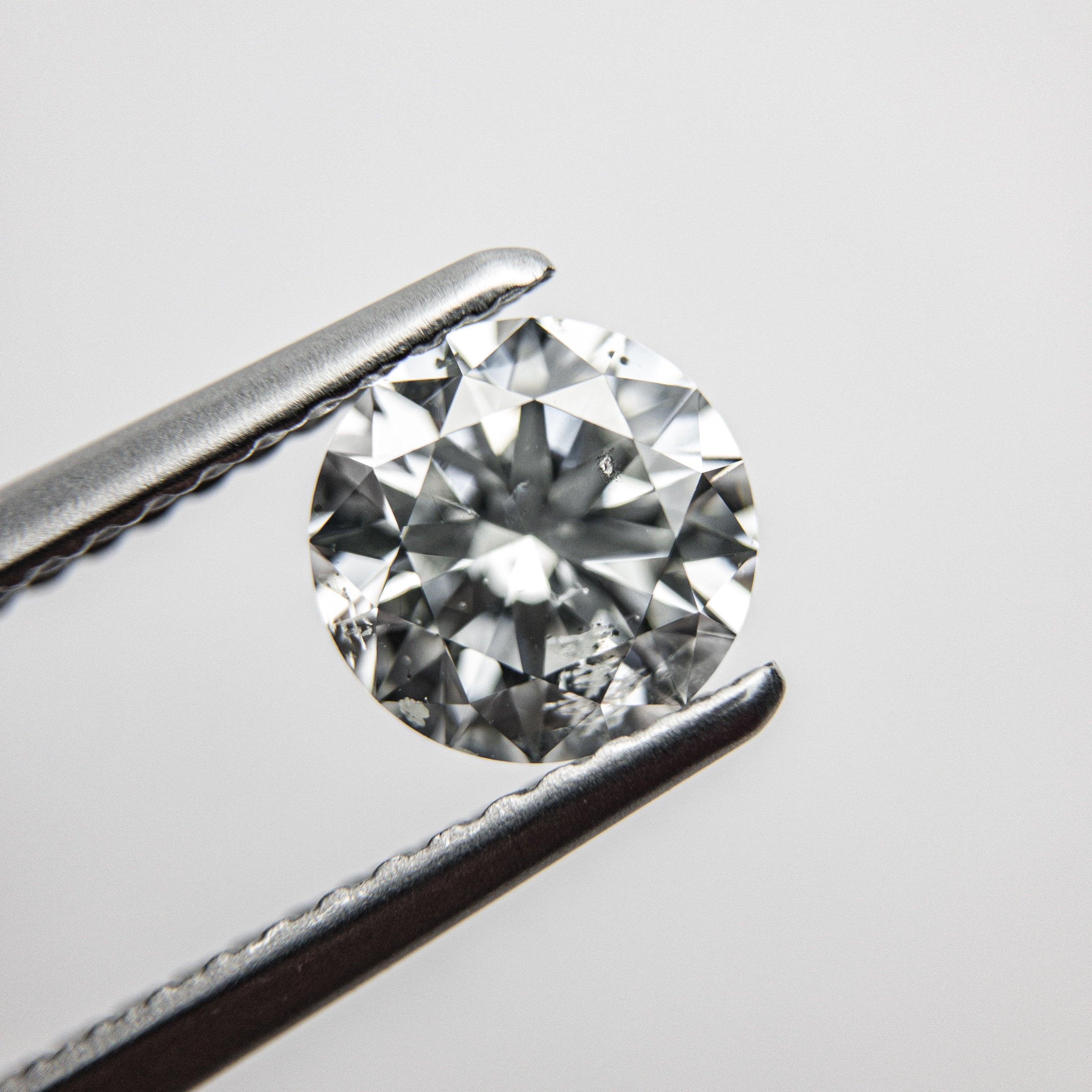 1.01ct 6.38x6.33x3.91mm SI2 E Round Brilliant 18130-03