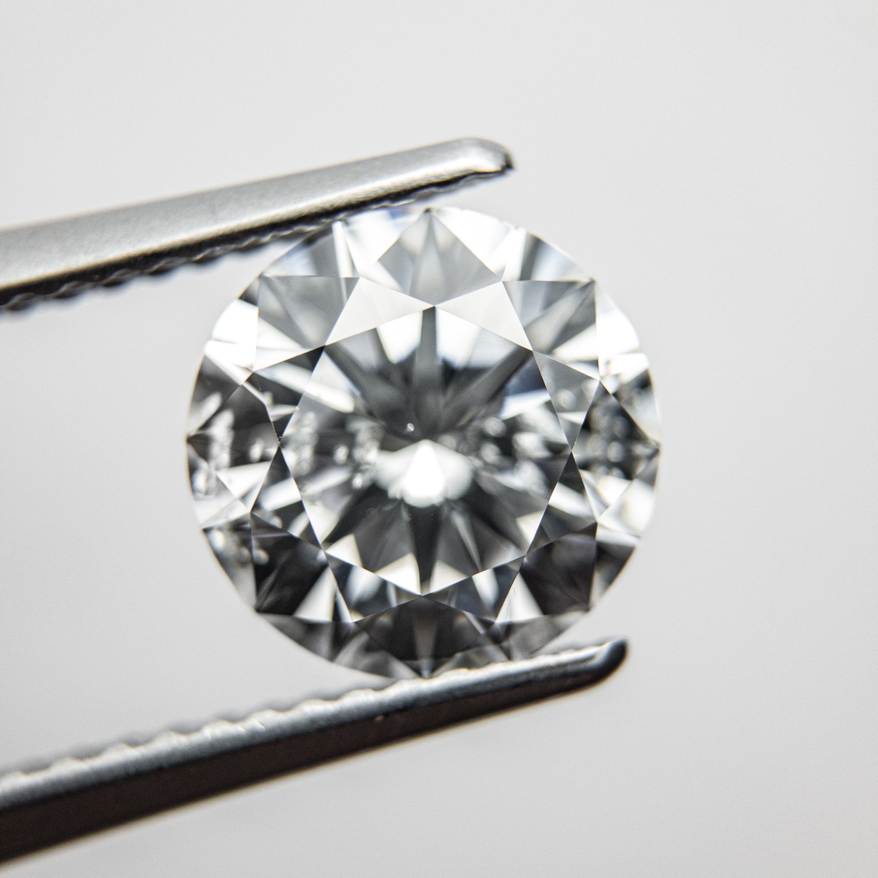 2.50ct 8.71x8.65x5.31mm SI2 E Round Brilliant 18130-05