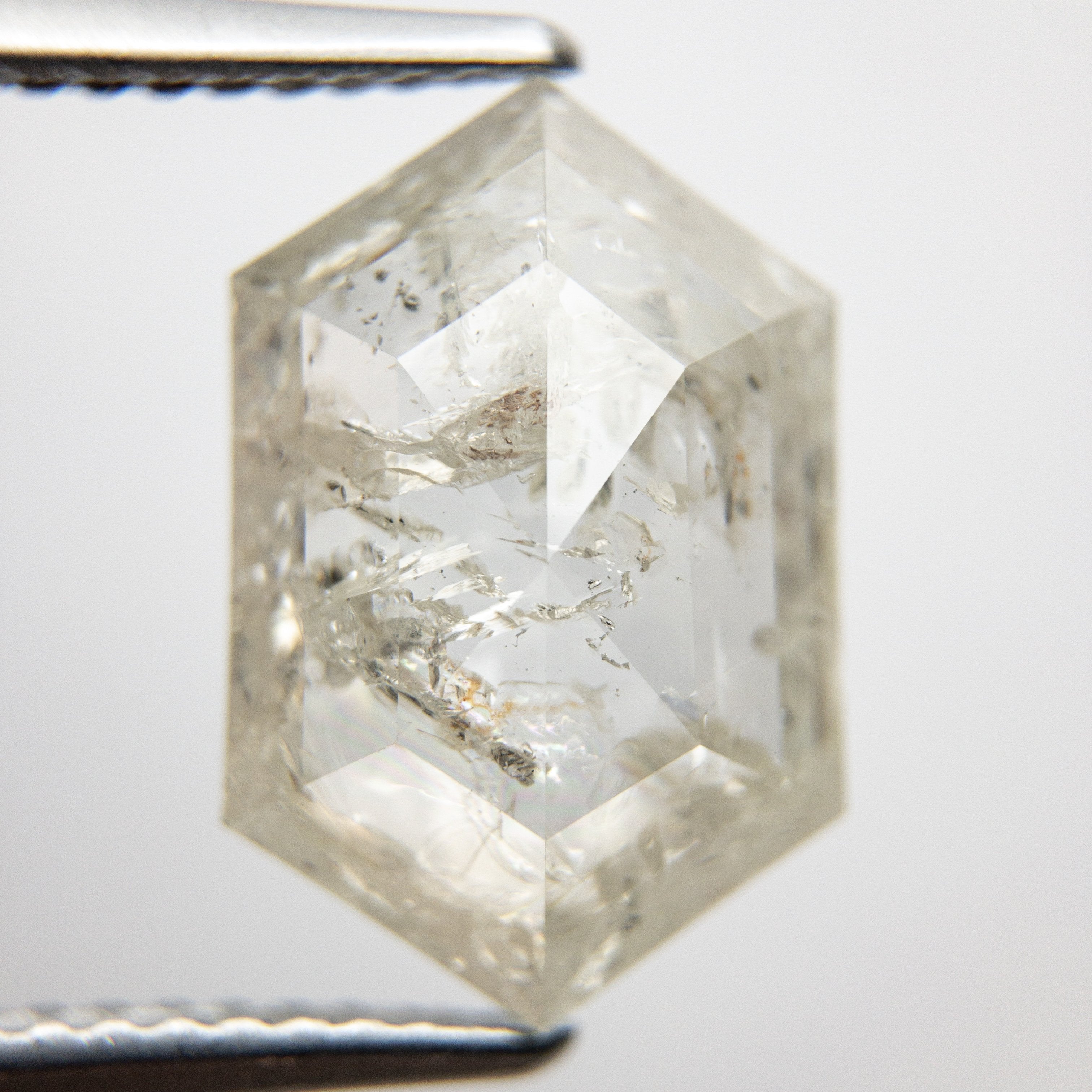 4.48ct 14.02x9.33x4.00mm Hexagon Rosecut 18133-02 hold d819