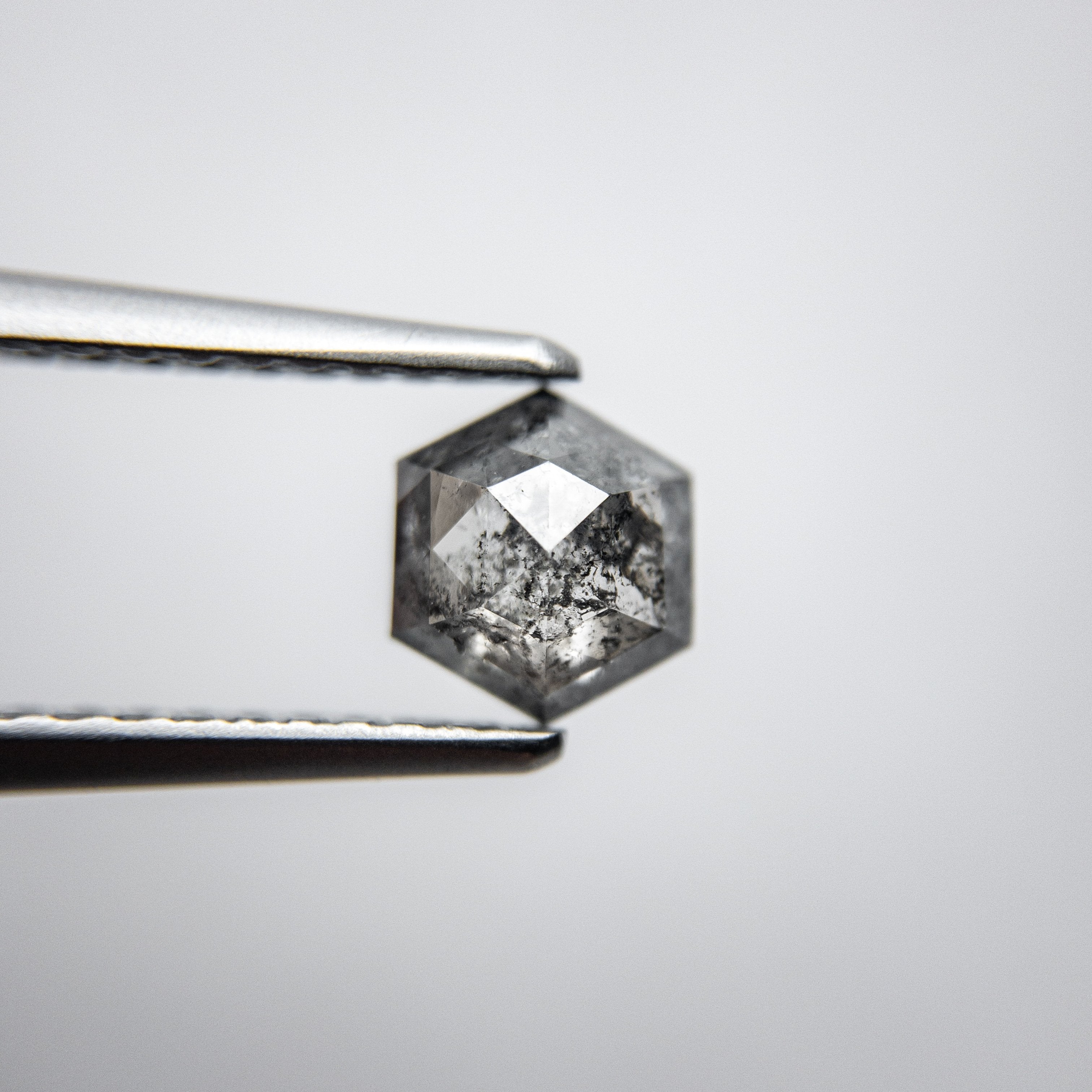 0.65ct 6.05x5.14x2.55mm Hexagon Rosecut 18134-24