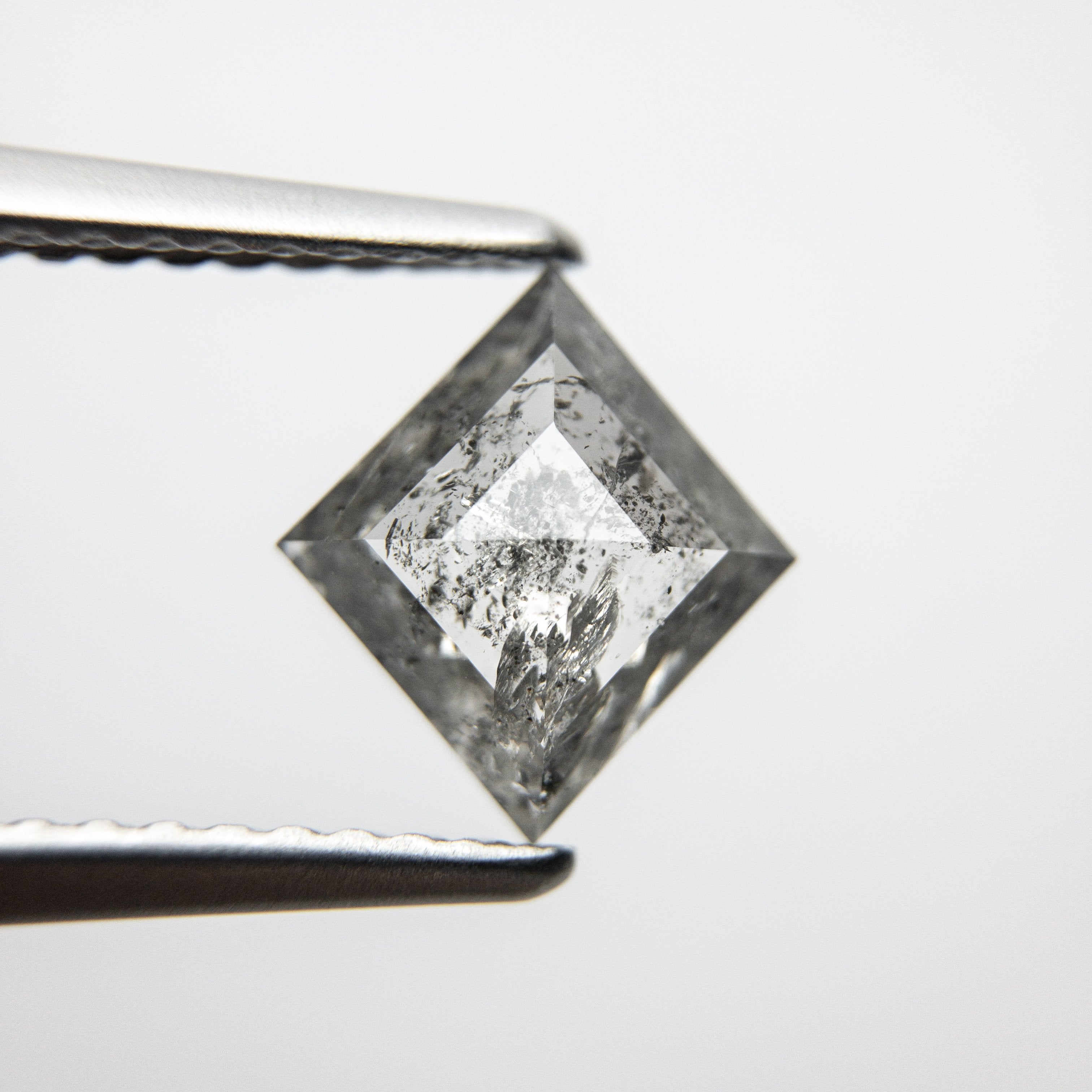 0.97ct 8.63x7.79x2.55mm Kite Rosecut 18135-04