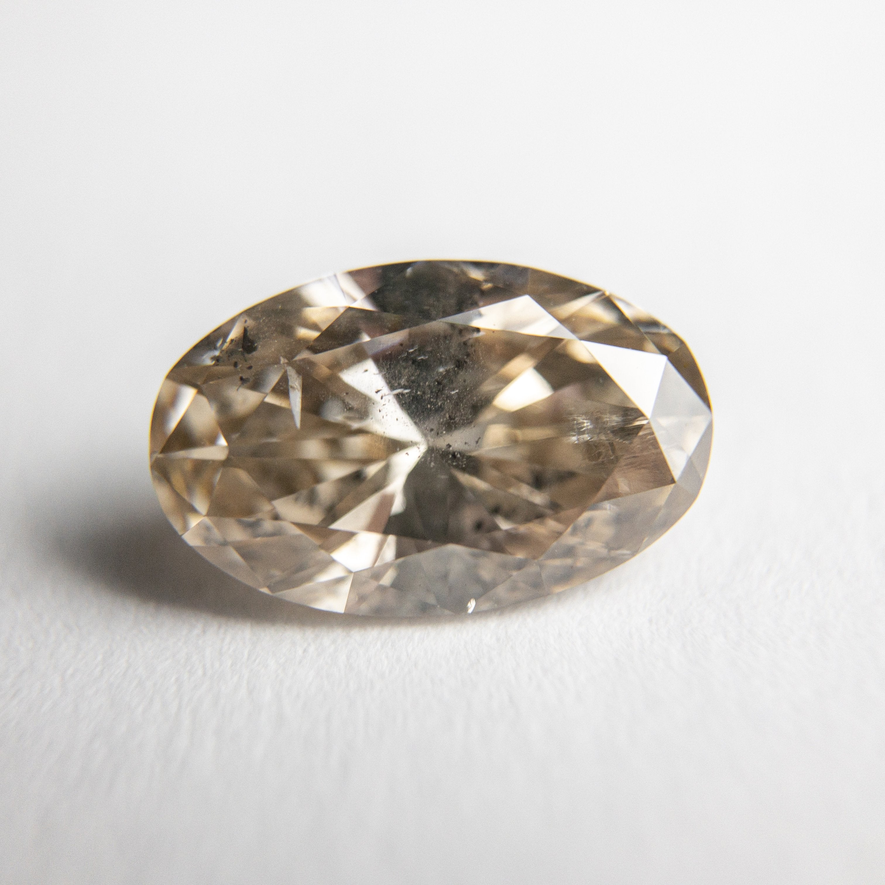 1.73ct 10.14x6.49x3.96mm Oval Brilliant 18149-01