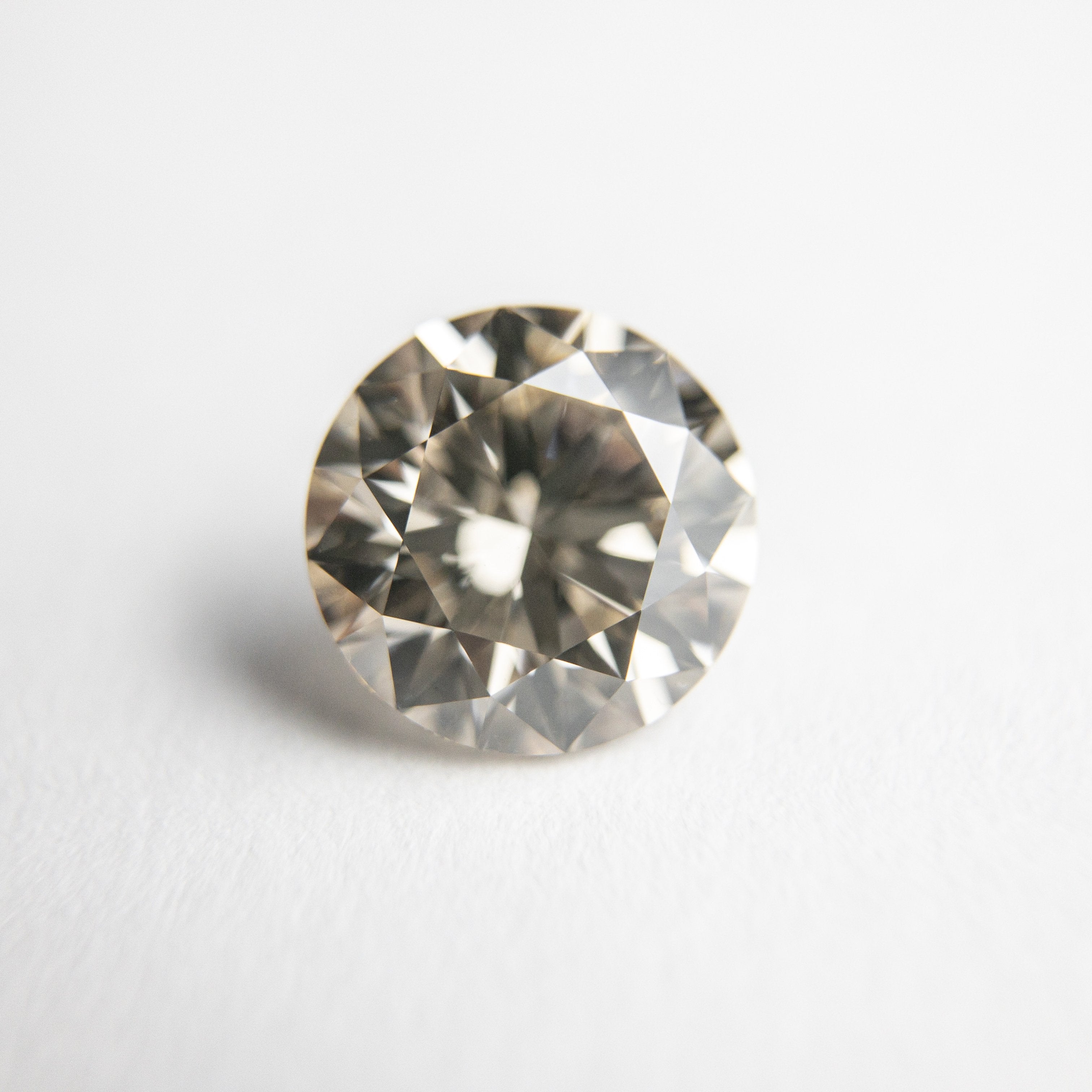 1.23ct 6.82x6.81x4.20mm Round Brilliant 18151-01