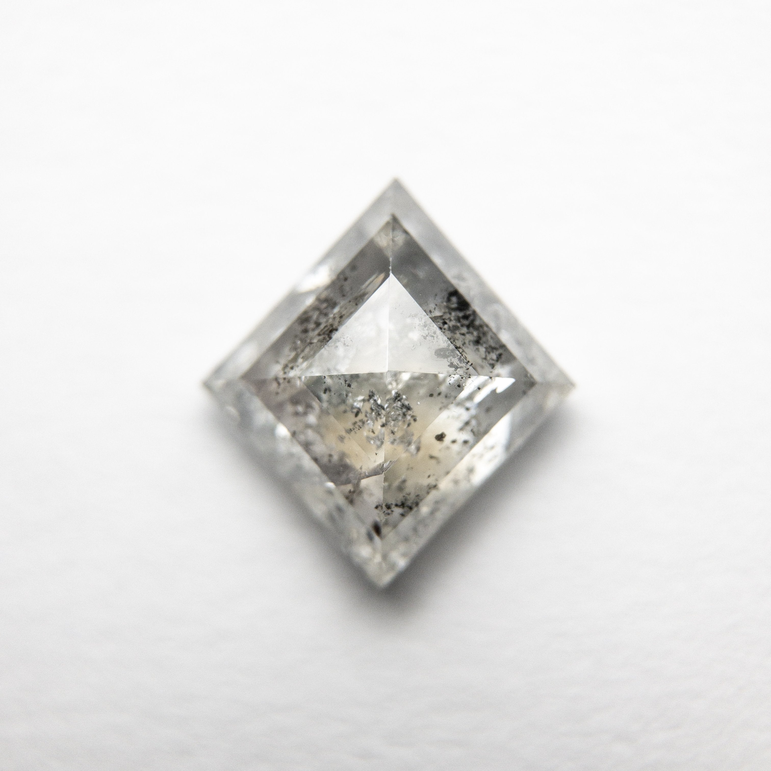 1.30ct 8.79x8.12x3.33mm Kite Rosecut 18178-04 hold d709