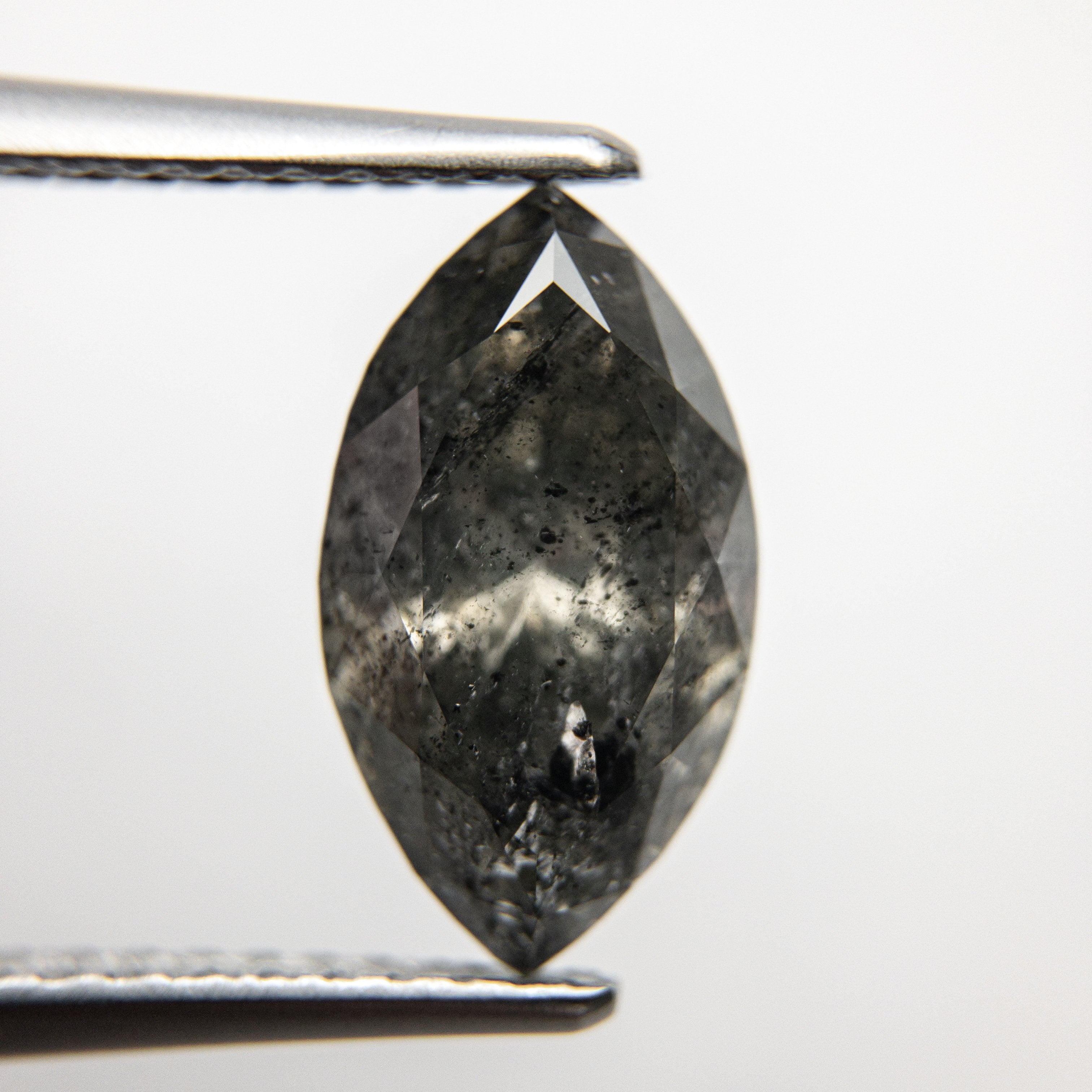 2.30ct 11.67x6.63x4.84mm Marquise Brilliant 18199-01 hold d889