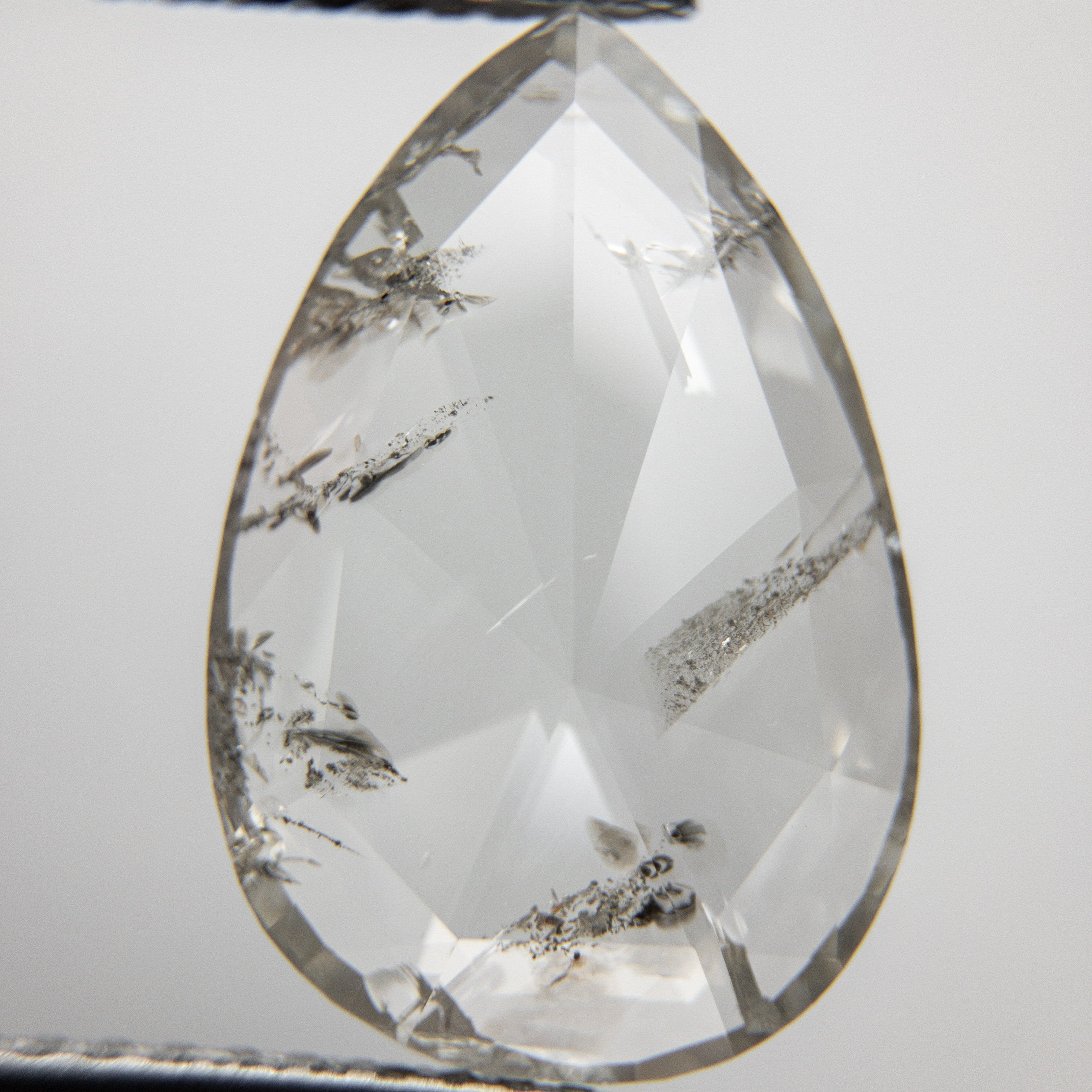 3.35ct 15.29x10.33x2.30mm Pear Rosecut 18201-01 hold d913