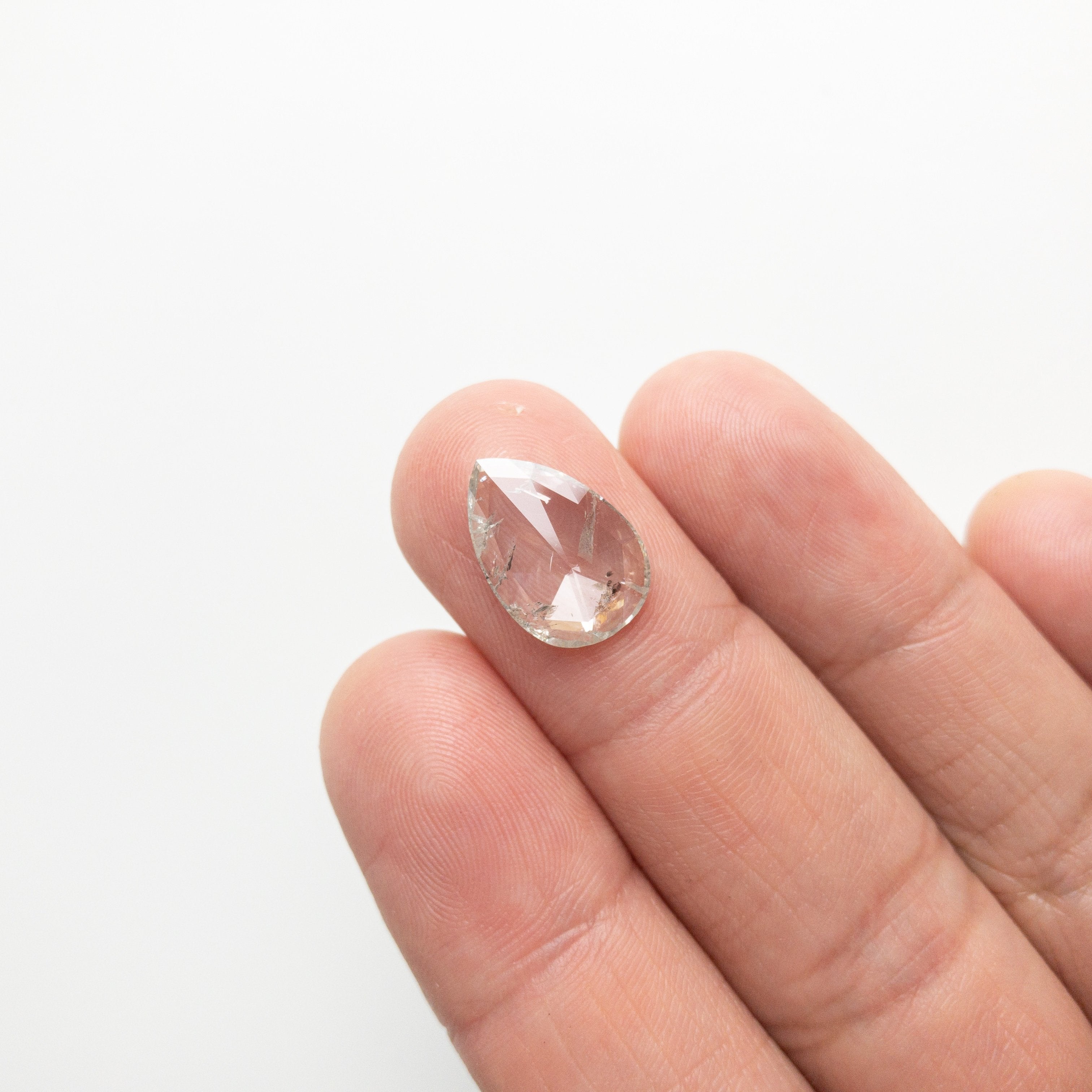 3.35ct 15.29x10.33x2.30mm Pear Rosecut 18201-01 hold d913