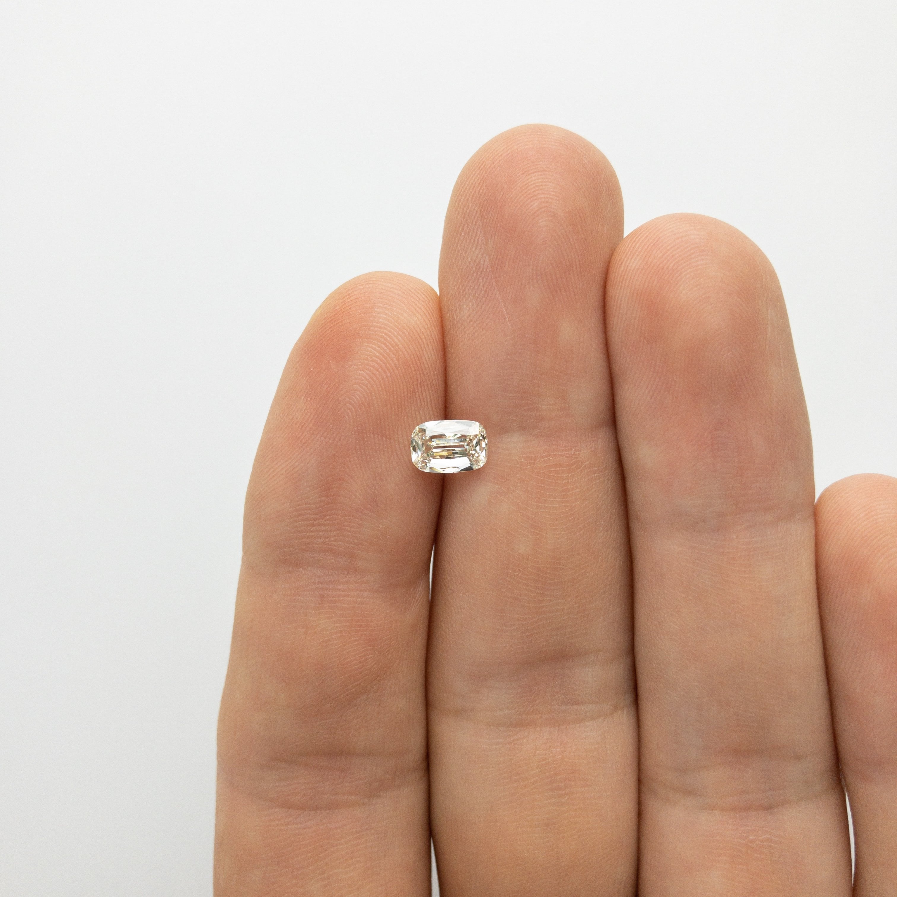 0.72ct 6.93x4.71x2.42mm SI1 K Modern Old Mine Cut 18214-04