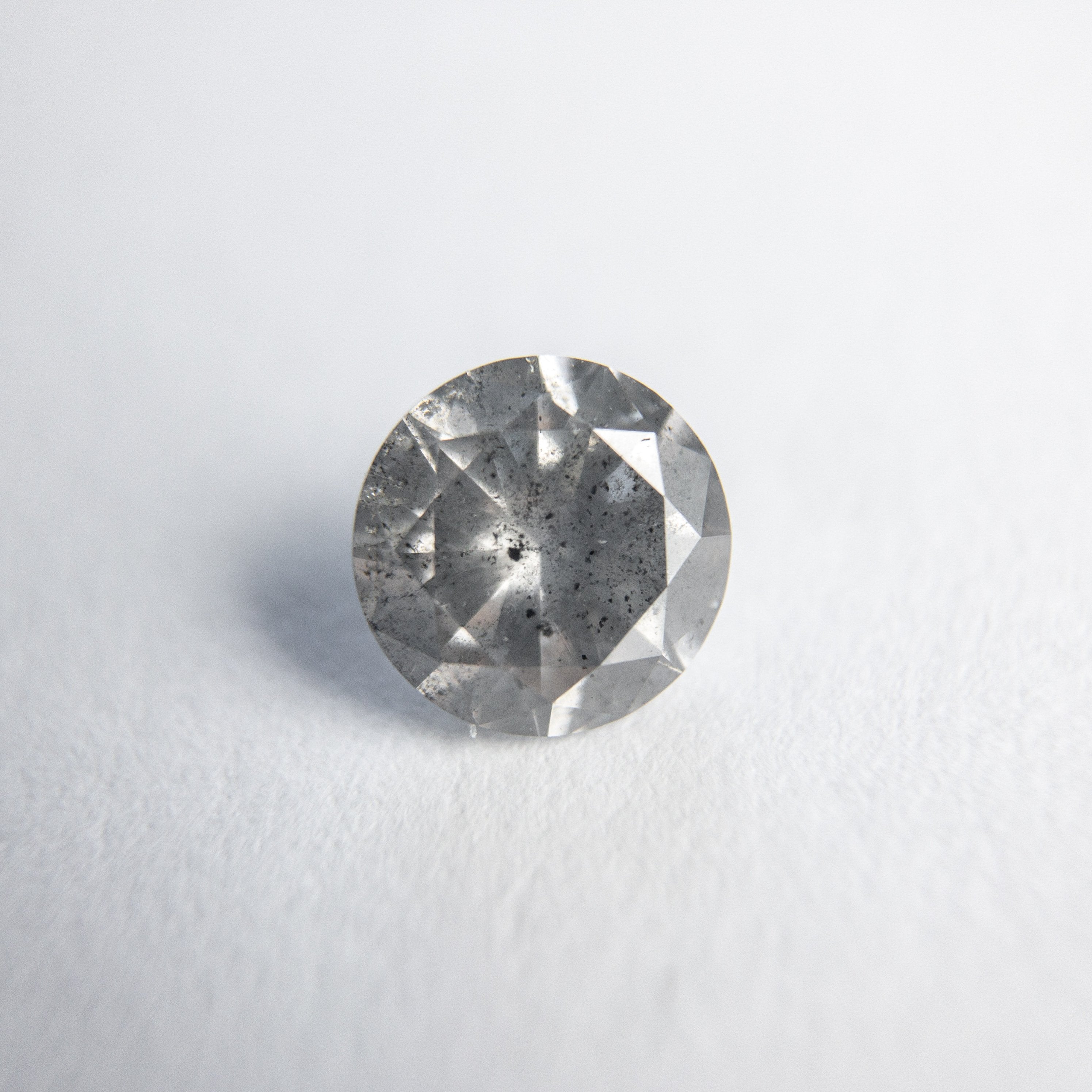 0.62ct 5.49x5.48x3.15mm Round Brilliant 18217-04